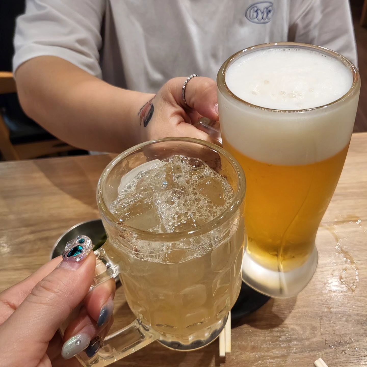 술 안 먹는 애랑🤩
아귀간은 회랑 같이 먹으면 너무너무너무너무 맛있으니까!! 안키모 너무너무 좋아하는데 메뉴에 아귀간 있어서 너무 반가웠던 #신주쿠맛집

우설은 쫌 심했지만, 저렴한가격 #타코와사비맛집

우석이 덕분에 #도쿄여행
#통통이 에게 좋은 추억이 생겼다:)
#변우석만세

#도쿄 #tokyo #신주쿠 #shinjuku
