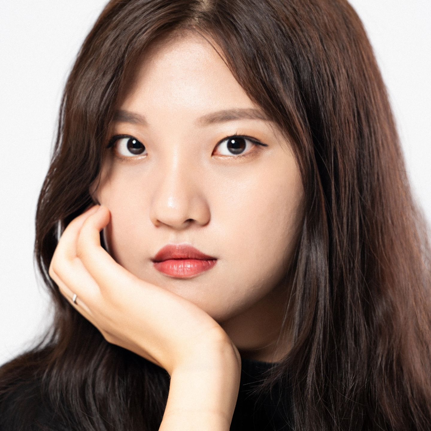 240602 ☺️📸 indipic_studio
1번째 만남 촬영 해주셨을 때도
잘 찍어주셨는데 2번째 만남에서도
나의 느낌을 잘 살려주시면서 찍어주셨다
 
감사해요☺️
자신의 느낌을 잘 연출해줄 수있는 스튜디오
indipic_studio
 여기서 프로필을 남기세요🤗

#예술인 #성악 #연주프로필 #배우프로필 #스튜디오촬영 #스튜디오추천 
#사진작가님의열정 #성악프로필 #캐스팅프로필 

#스냅촬영모델 #무페이모델 #피팅모델
#촬영문의 #촬영문의dm #협찬dm #협찬 #협찬문의 #협찬환영 
#캐스팅 #캐스팅디렉터 #캐스팅문의 #연예계지망생
#팔로우 #팔로우환영💕
#follow4like #followforfollowback #likeforlikes 
#좋아요 #좋아요반사 #댓글환영