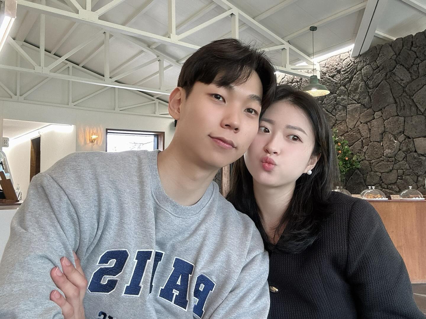 제주 카페에서 살짝쿵♪ 남겨본 우리