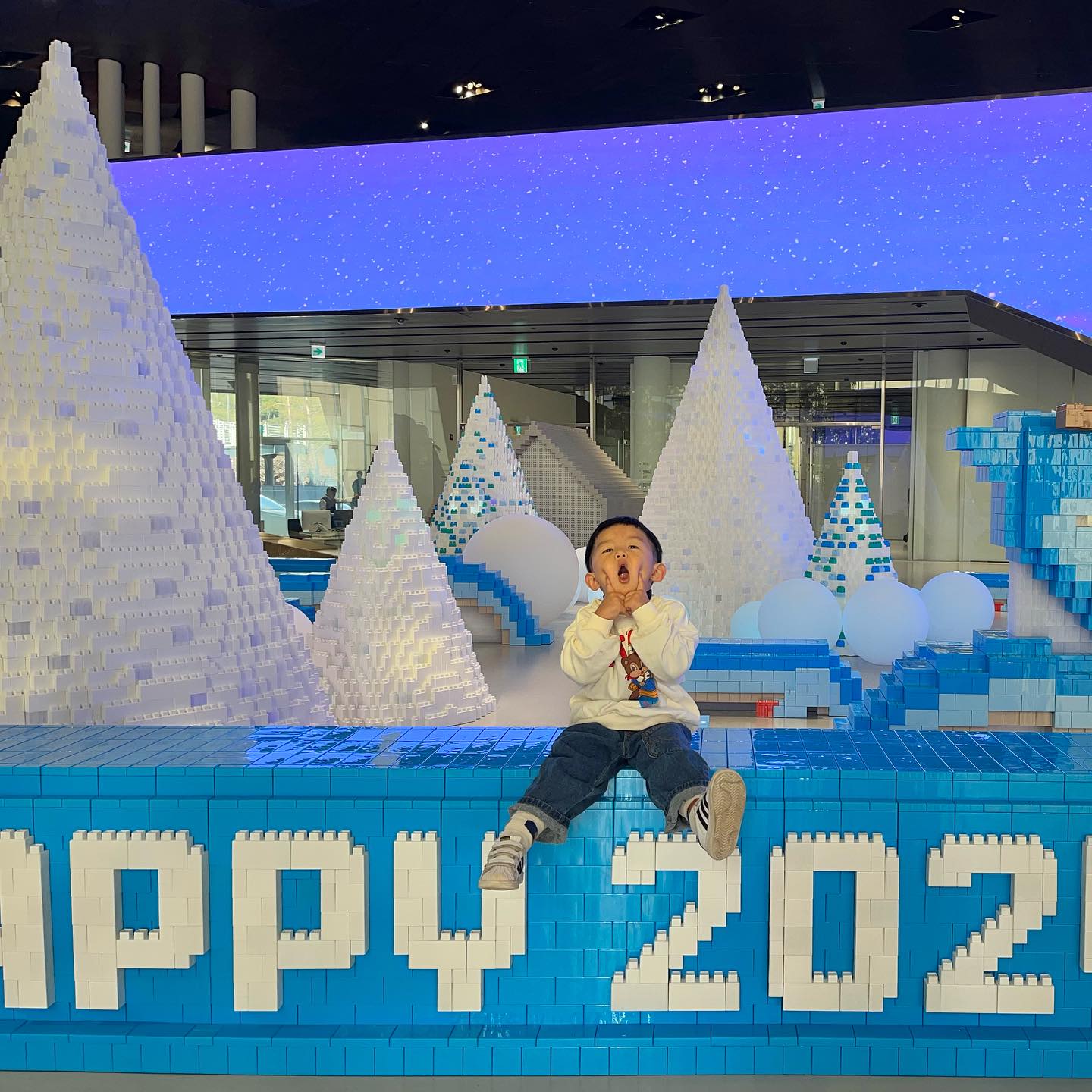 올해도 재미있는곳 많이 다니쟈💙

#현대모터스튜디오 #청룡 #happy2024