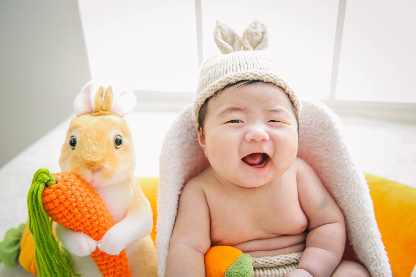 👶+ 59 ♡
50일촬영하고 온 현이😊
다행히 컨디션이 좋아서 넘 잘찍고 왔닫😁👍
스탭분들이 열일하셔서 얻어낸 성과물
너무 마음에 드는구만 ㅋ
성장앨범 🌟 계약완료 
.
.
.
#애니스튜디오 #애니스튜디오부산점
#50일촬영 #부산만삭사진 #부산아기사진
#부산베이비스튜디오 #성장앨범
#둘째 #계약완료 #안하면아쉬우니
#만족만족 #우리베이비 #베이비 #아들맘
#육아맘 #육아스타그램👶
