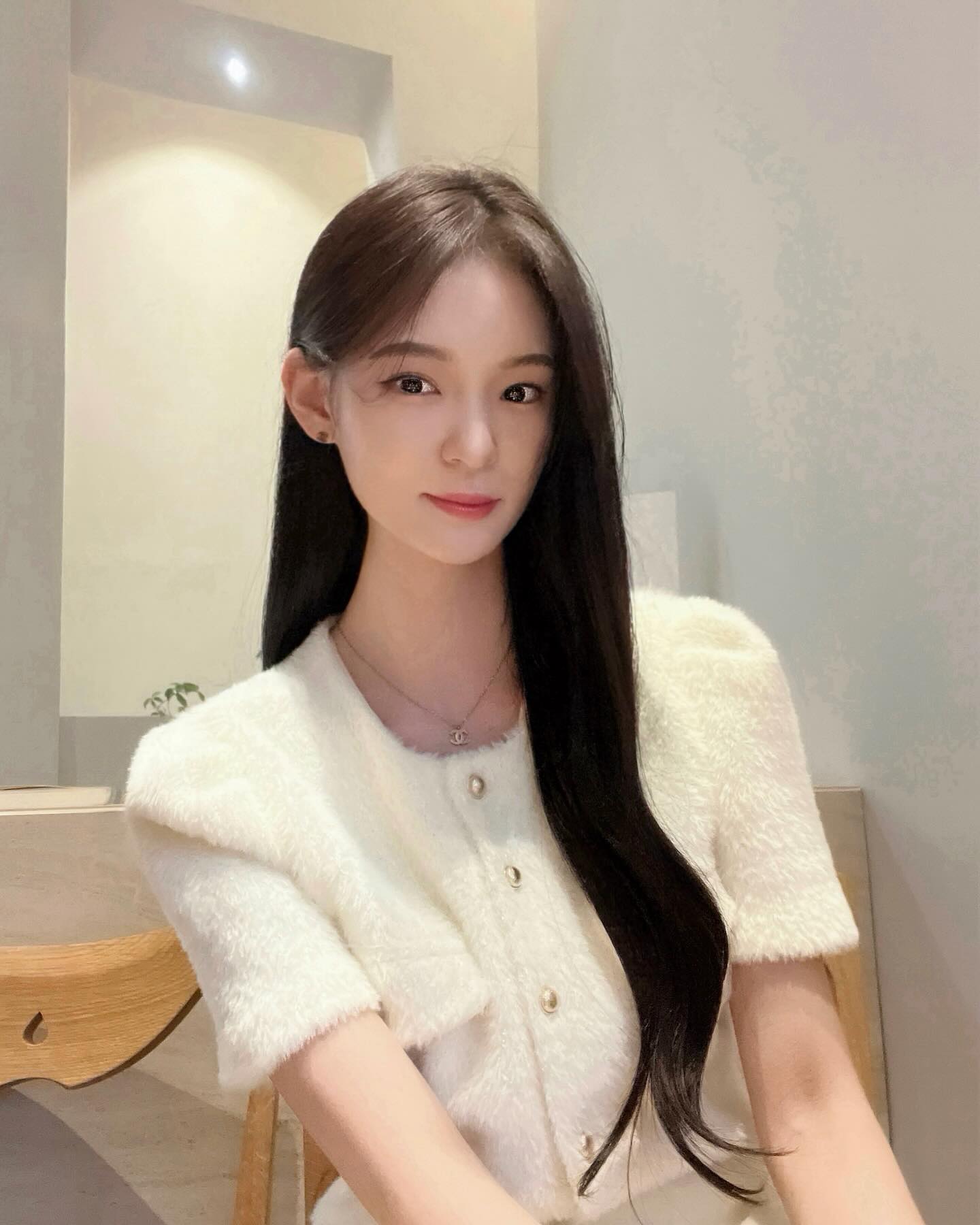네.증명사진이요