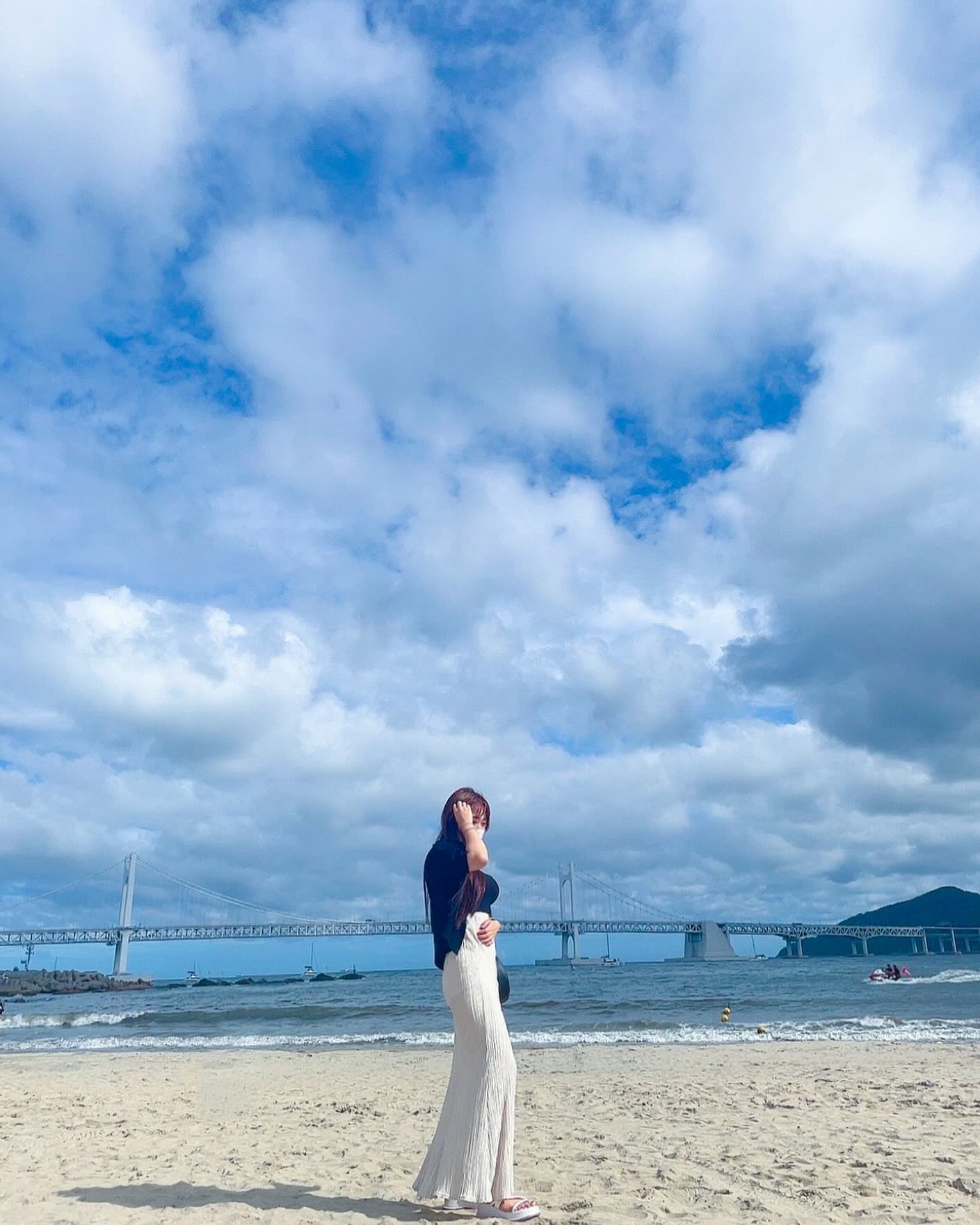너무 추운데 
여름 언제오나 ...
.
.
.
.
#일상#직장인#겨울#추워
#인천#소통#맞팔#선팔#팔로우#좋아요
#여행