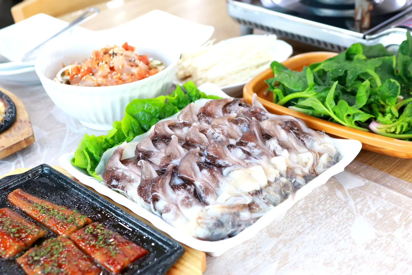 여수에서 좋았던 식사!!
새조개에 참돔회, 산낙지에 문어숙회 등등등
정말 푸짐하고 맛있고 친절해서 만족쓰~

#여수거북선횟집 #여수횟집 #여수케이블카맛집 #여수돌산공원맛집 #여수하모샤브샤브 #여수새조개샤브샤브 #여수여행코스 #여수돌산맛집 #여수라테라스리조트맛집 #여수예술랜드맛집 #여수돌산맛집 #여수장어샤브샤브 #여수횟집추천 #여수맛집 #여수맛집추천 #여수가볼만한곳 

거북선횟집
주소 : 전라남도 여수시 돌산읍 강남동로 13
예약문의 : 061-643-6767