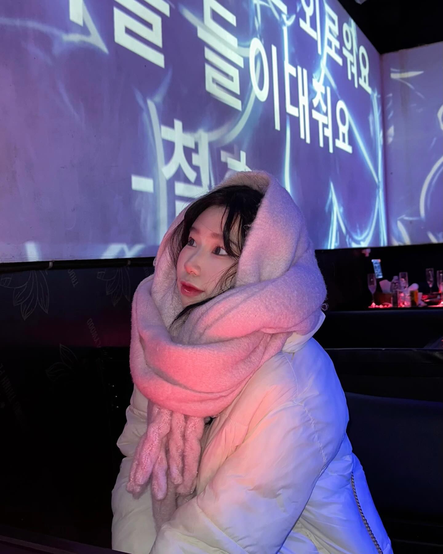 다른 한장은 별로라길래 비공계에만 올리겠습니다 충성 🫡