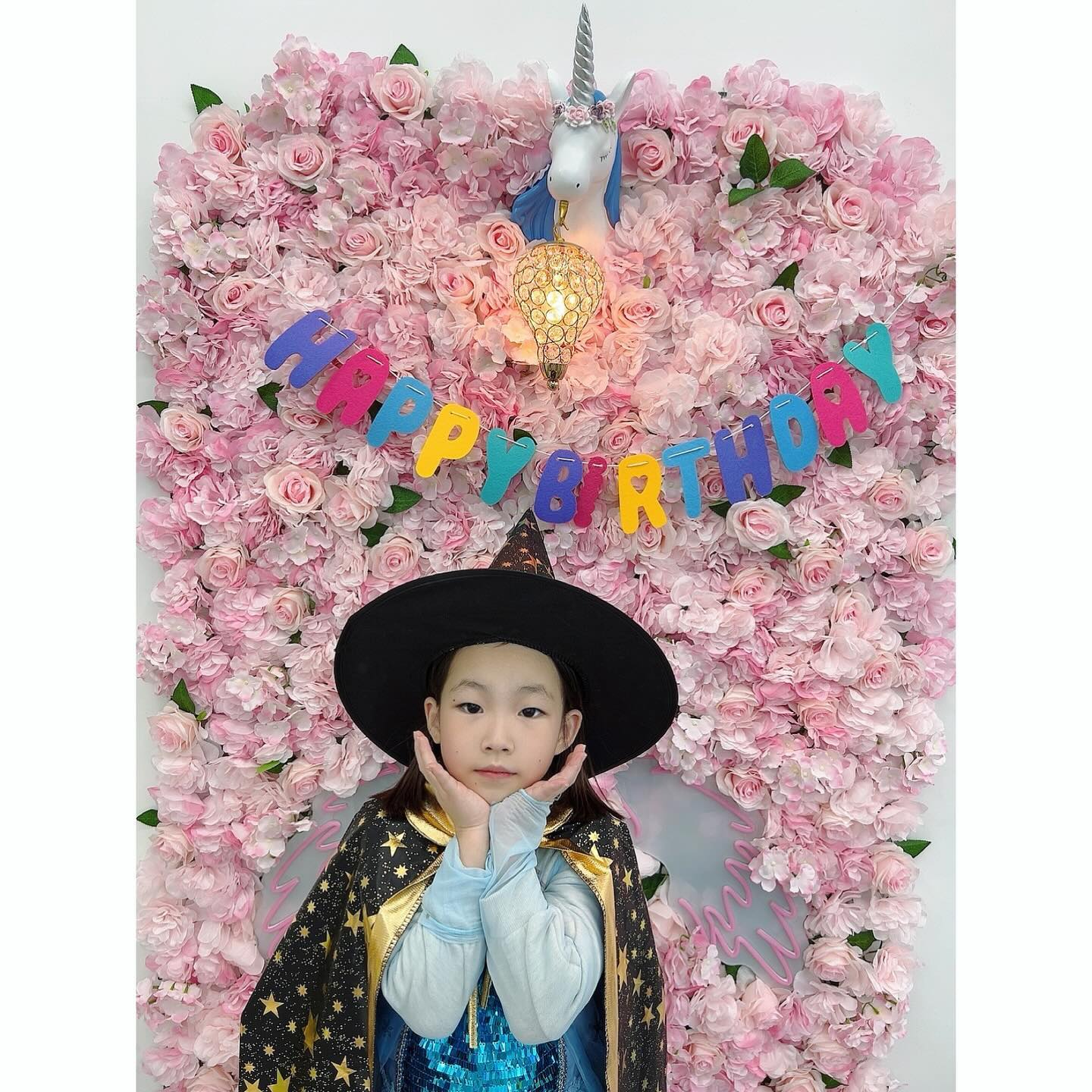 리카키즈룸🎡
⠀
키카가면 누나만 쫄쫄쫄
누나도 키카가면 동생 잘챙겨놈 이쁜그♥️
체력 바닥날때까지 논 탓에
집오자마자 둘다 방전!
일찍 육퇴에 감사함🙏🏻