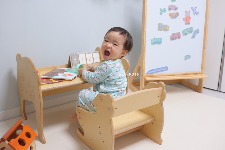 돌~두돌아기 원목 유아책상,의자 진작 들일걸!