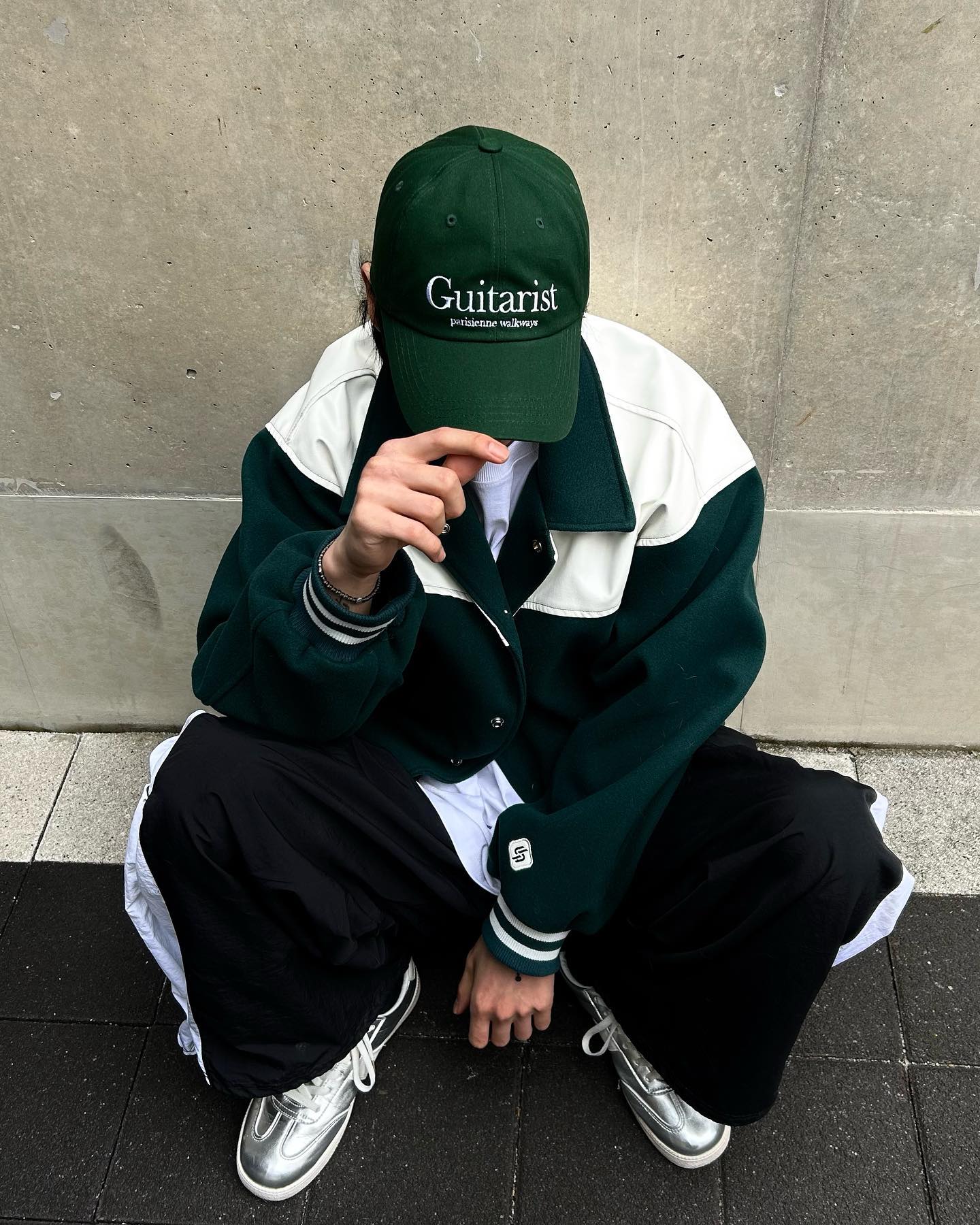 #협찬 

green
☘️☘️☘️

수쿠 에서 볼캡 을 제공받았습니다
☘️☘️☘️

#suku #수쿠 #볼캡 #코디 #패션 #모델 #촬영문의 #협찬문의dm #fashionstyle
