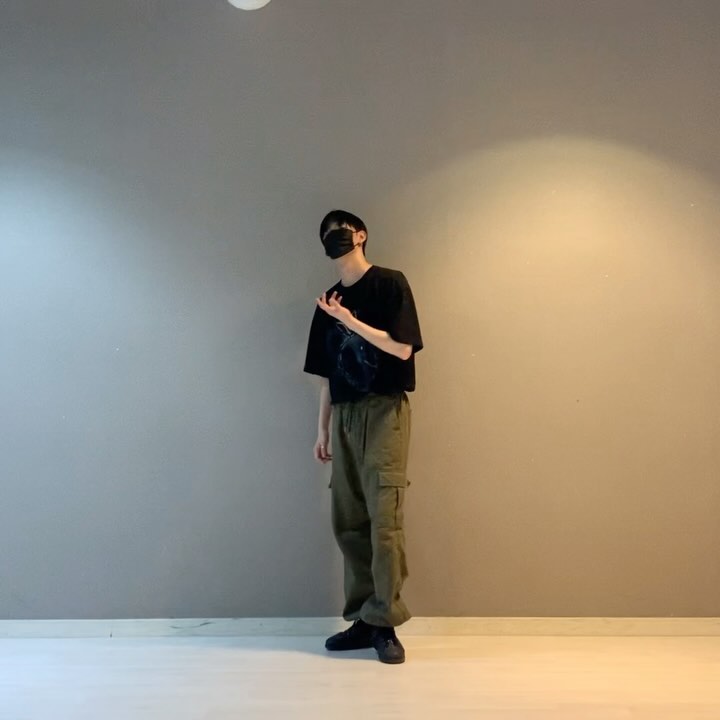 김절미 사랑해 🐱

C: xiwon___ 
S: txt_bighit 
#xiwonchoreography