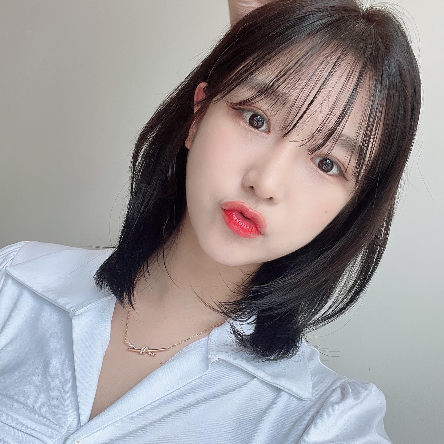 자기야 나 오늘 뭐 달라진거 없어?🧐
