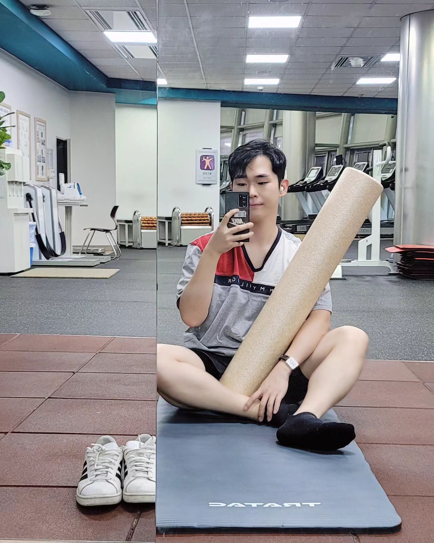 #협찬
'
약사,의사, 한의사가 만든 요산관리 + 항염증 부스터!👨🏻‍⚕️🌟
테라퓨젠 Terafugen
[파이톨린 부스터]
'
평소 몸관리를 위해 탄수화물을 최대한 배제하고 키토식단을 지향하려고 고단백, 고지방식으로 먹는데 요산이 걱정이 되기 시작하던 와중 테라퓨젠 파이톨린 부스터를 알게 되었습니다!🙆🏻‍♂️👍🏻
'
잦은 음주와 고단백 식단은 퓨린 과다 섭취로 괴로움의 원인이라는 사실! 운동을즐기며 고단백 식단을 하면서 무릎이나 발가락이 밤낮으로 통증이 심하다면 요산 관리가 필요합니다!🏃🏻‍♂️✨️
'
테라퓨젠 파이톨린 부스터는 30년 경력의 현직 약사, 의사, 한의사가 연구개발한 특허받은 요산관리 부스터로 SC급 전문 학술자료를 기반으로 연구 개발해 체계적으로 설계한 제품입니다!🧑🏻‍⚕️🌟
'
억제하고 배출하는 천연클렌징 4단계로 잦은 회식으로 인해 요산 관리가 필요하신 분, 고단백 식단으로 인해 요산 수치 관리가 필요하신 분에게 강력 추천드립니다!🙋🏻‍♂️
'
#테라퓨젠 #terafugen #콘드로이친 #보스웰리아 #콘드로칸 #콘드로칸부스터 #관절영양제추천
