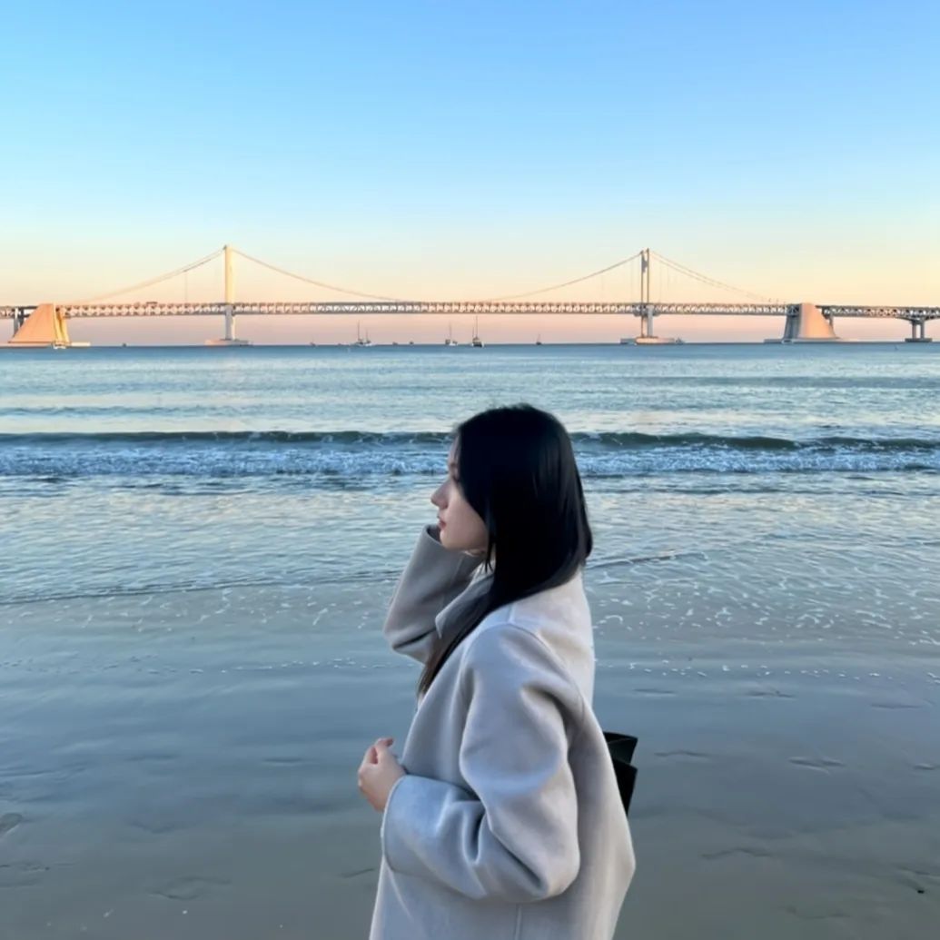🤍

#07 #07년생 #경주 #경북 #부산 #광안리해수욕장 #광안리 #광안대교 #바다 #겨울 #겨울바다 #고1 #고등학생