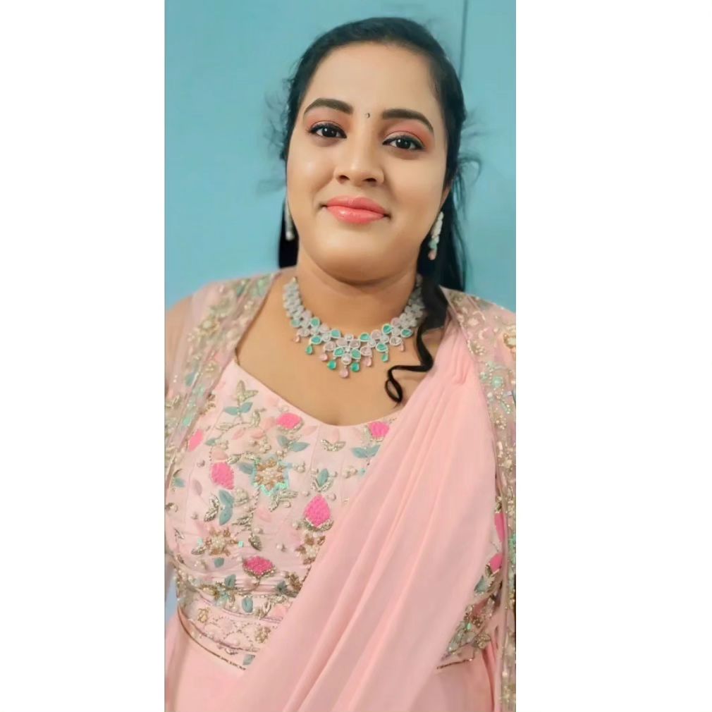 Glosy party look  at aurabeautique
