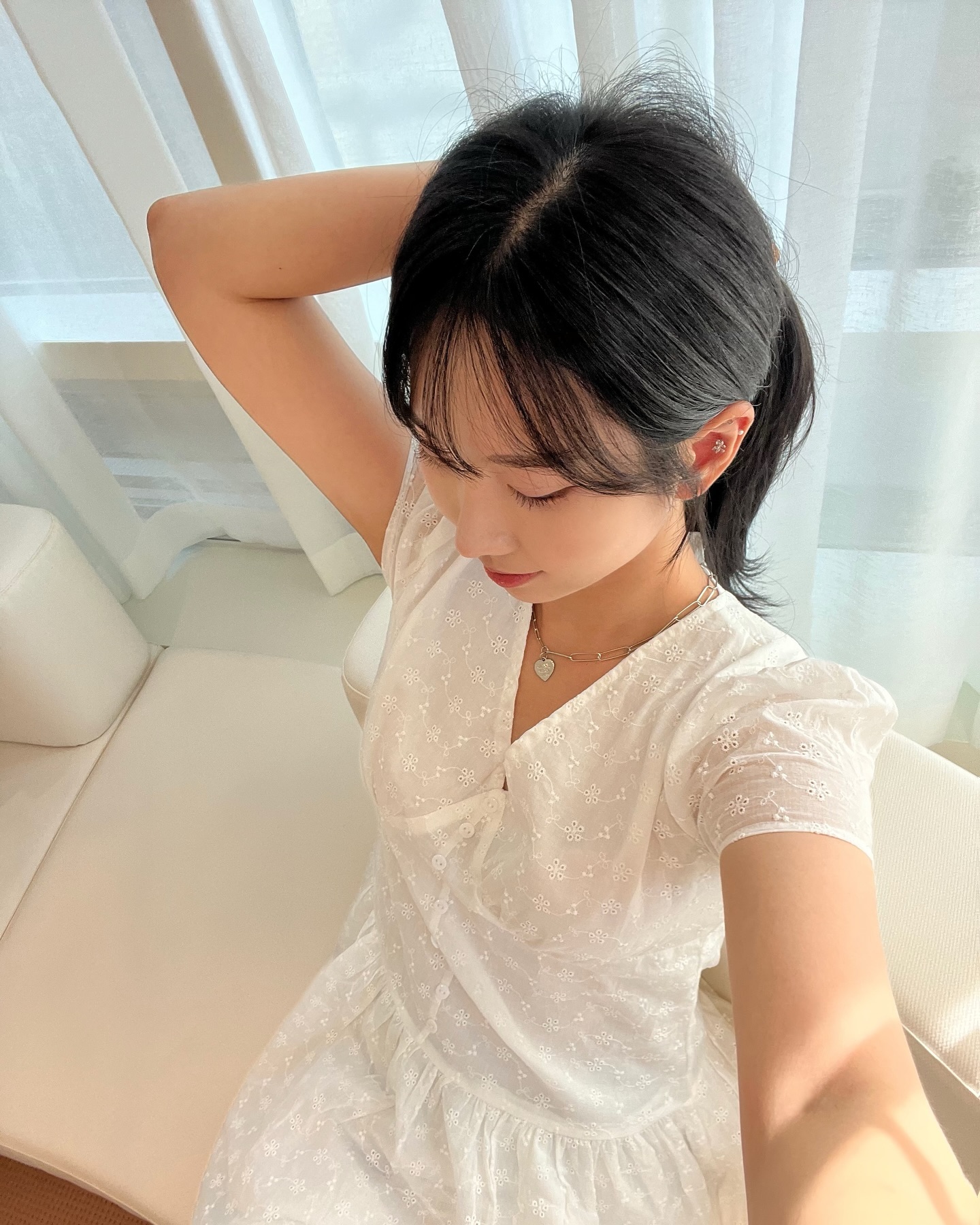 동그란 얼굴에 앞머리 짜르니 더 동글동글이가 됬지만
괜찮아 이제 가을이니까💇🏻‍♀️🍁