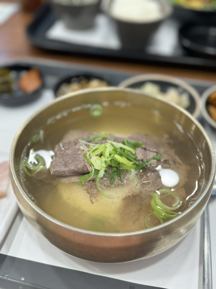 응봉역 숨은 미슐랭 맛집 봉밀가 한우곰탕 육회비빔밥