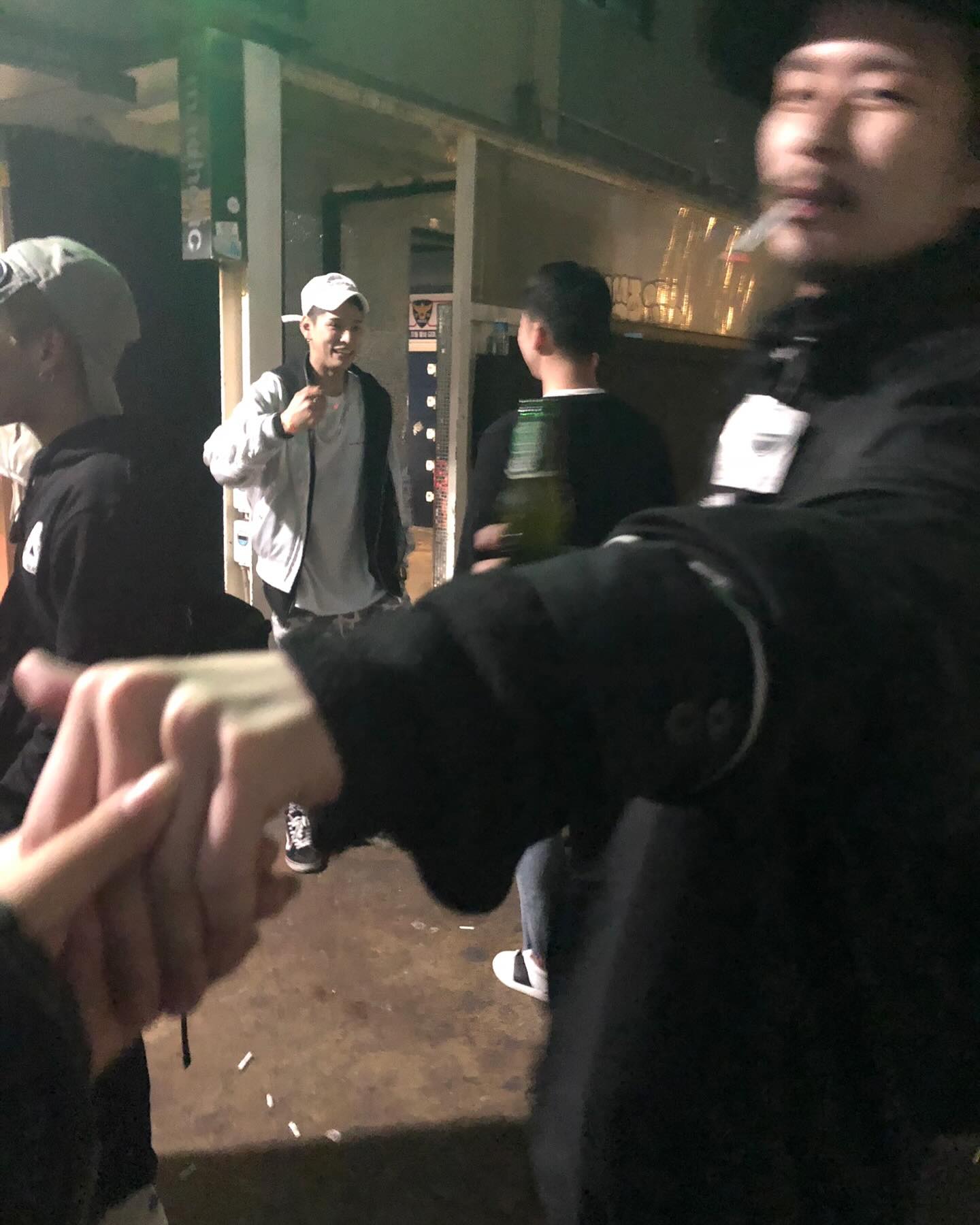 안녕하세요 천재노창님과 아니ㅜ그냥노창님과 아니 노창님과
라이브방송 진행했습니다 감사합니다.