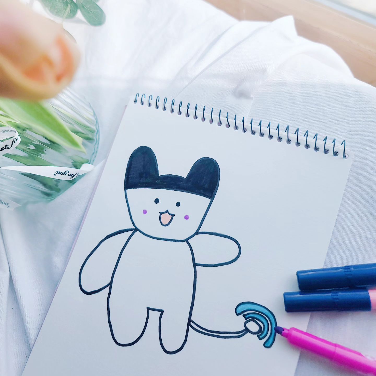 #광고

귀여운 #공공와이파이 #공두리 캐릭터!
집밖에서도 편하게 와이파이 되는 곳
찾게되잖아요. 

공원, 버스정류장, 공항, 도서관 등
각종 장소에서 공공와이파이를 자주 이용하는데
공공와이파이 공두리 캐릭터 있는지 몰랐네요 ꔚ

공두리 드로잉 챌린지
저도 참여해봤는데요, 어때요 너무 귀엽죠?

공공와이파이 공두리 드로잉 챌린지
많은 참여와 관심 함께하자구요'◡'

#공두리_드로잉_챌린지 
#공공와이파이_캐릭터