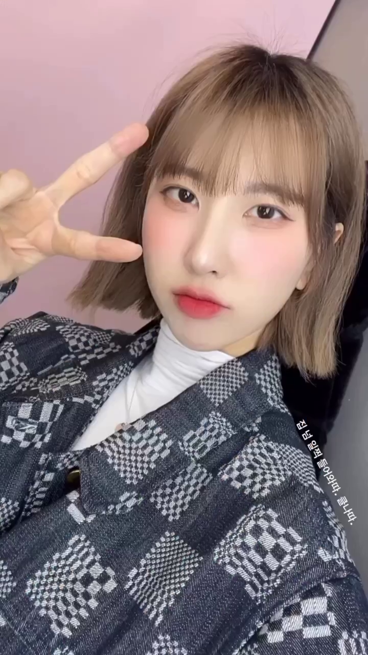 3개월동안 열심히 놀았는데도 
더 격하게 놀고싶다😘 올해까지만 놀께용용 ㅎㅎ
.
.
.
.
.
.
.
#2023 #백수생활 #단발 #셀카 #프로필촬영 #셀프스튜디오 #셀스타그램 #야구 #기아타이거즈