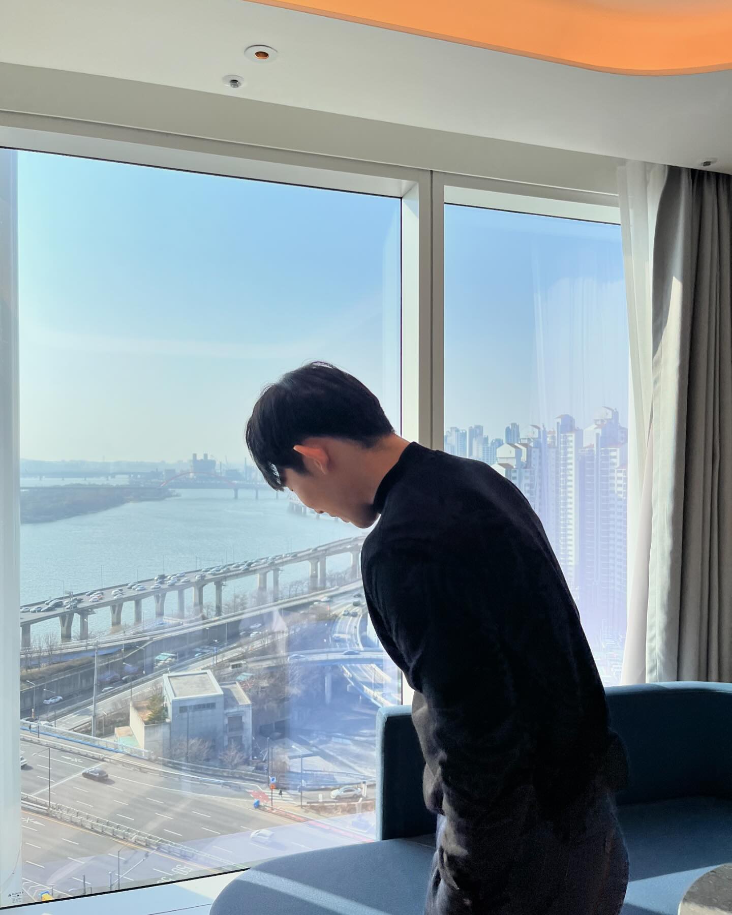 마지막 20대 3월 귀빠진날 회고록 🌿✨
사실 생일에 큰 의미부여를 하지는 않지만
곁에 좋은 사람들이 있어 더욱 행복함을 느꼈던 순간
늘 받은 것에 보답해하며 살겠습니다. 감사합니다 ❣️