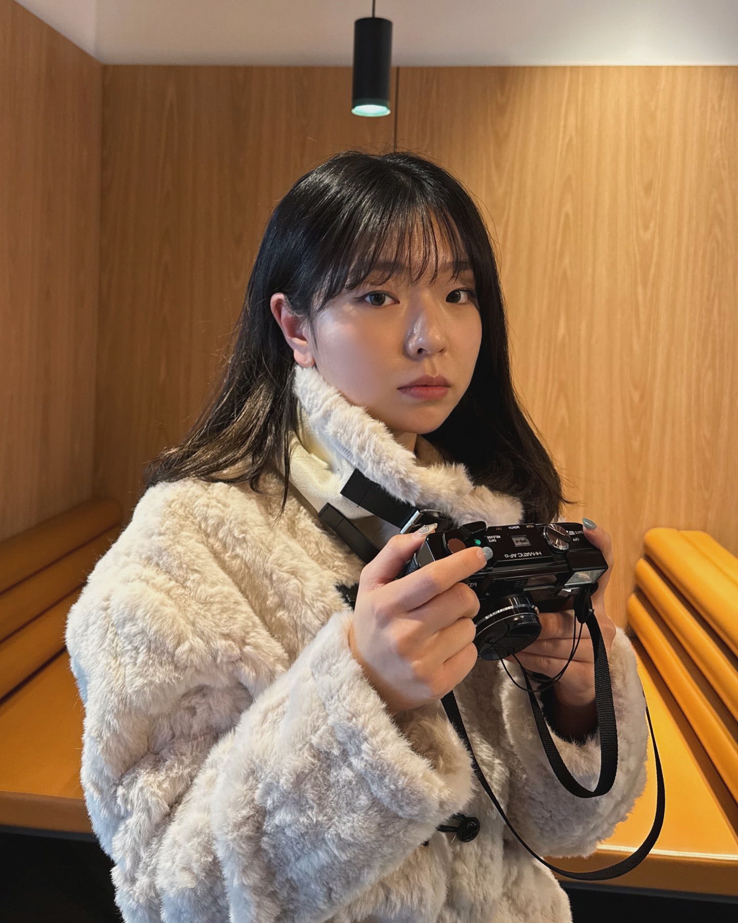 현상 했을때 이상한 사진이 나와도 또 그게 필름의 매력