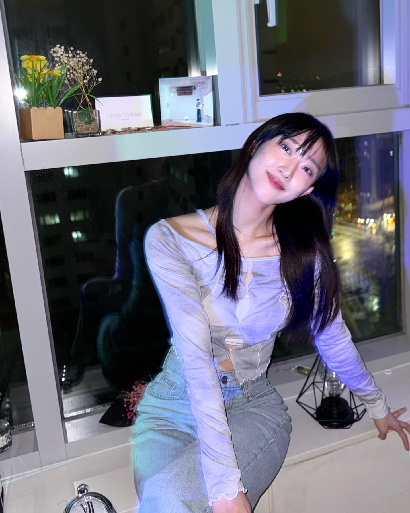 지혜네 집에서 💜

교촌치킨 + 마라엽떡 + 호가든 
무지막지한 연말 걸스나잇 행복했다 🤭🎵