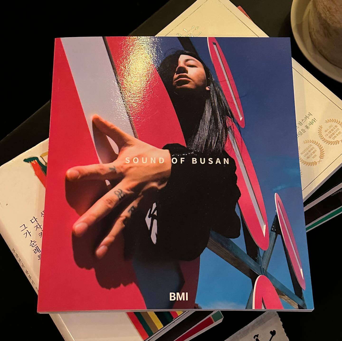SOUND OF BUSAN

작년 가을에 찍었던 BMI magazine
너무 좋은 경험과 추억을 만들어주셔서 감사합니다 ♡

bmi.mag