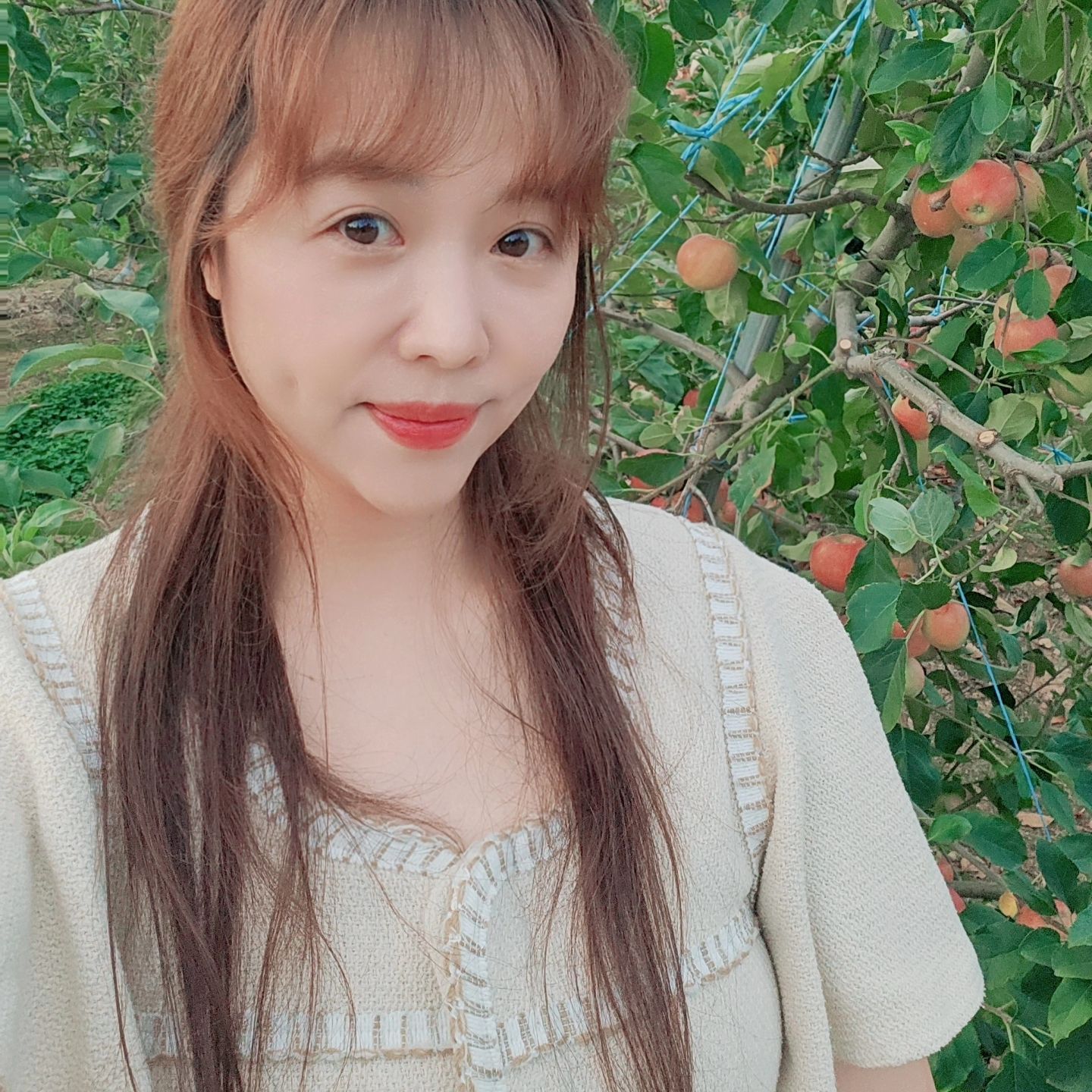 서울 촌년이라 이렇게 많은 사과나무 첨봄 :)
사과따기체험도 있구
여기서 사온 사과랑 배
넘나 맛남 ㅎ
#거성농원 #서산 #사과따기체험농장