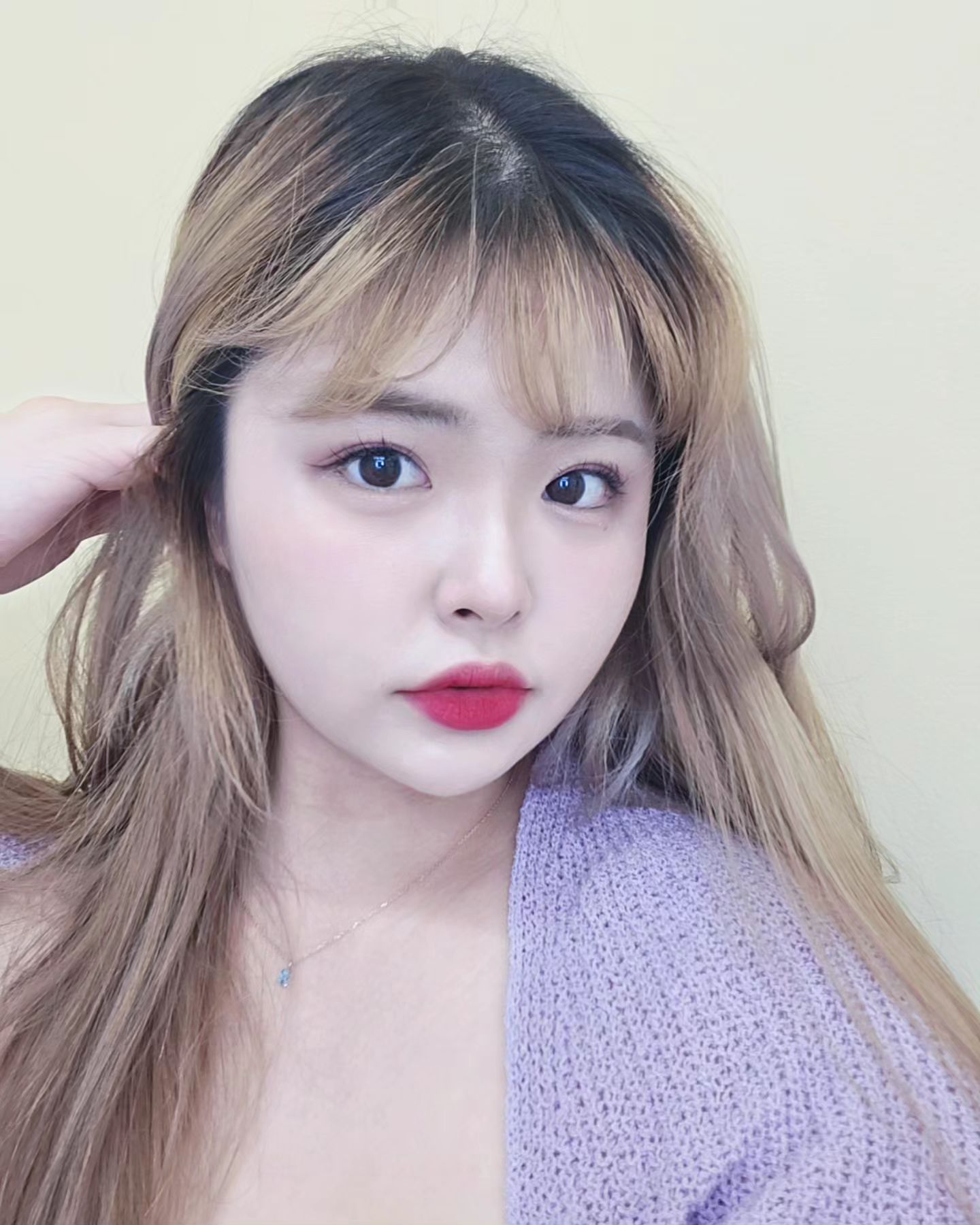 #뿌염 시급,,,,,,,,,,,,,,,,,🥲
.
.
#일상 #셀피