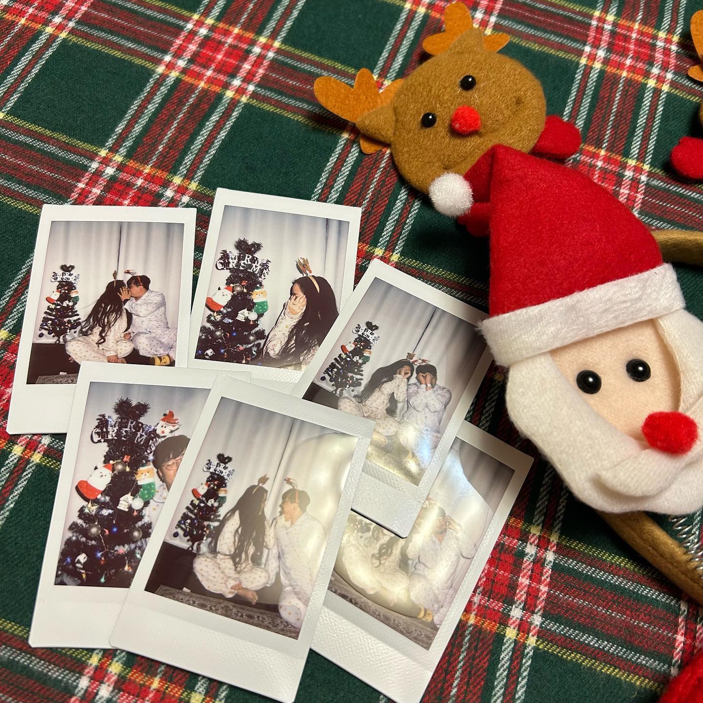 함께하는 4번 째 크리스마스 🎅🏻🎄🤍

。° 。 ° ˛ ˚ ˛ ˚ ˛ ·˚
· 。 ° · 。 · ˚ ˚ ˛ ˚ ˛
。° 。 ° 。˚ ˛ · ˚ ˚ ˛
*★MERRY★* 。 · ˚ ˚ ˛ ˚ ˛ · ·
。CHRISTMAS 。* 。° 。 ° ˛ ˚ ˛
* _Π___＿*。*˚ ˚ ˛ ˚ ˛ ·˛ ·˚
*/____＿/~＼。˚ ˚ ˛ ˚ ˛ ·˛ ·˚
｜ 田田 ｜門｜ ˚ ˛ ˚ ˛ ·