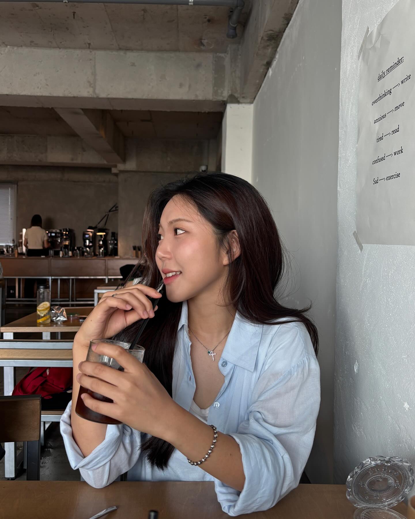 귀여운 하얀찹쌀떡이랑 뻐큐맨이랑..☕️
팬케이크랑 말차케이크랑…🥞🍵