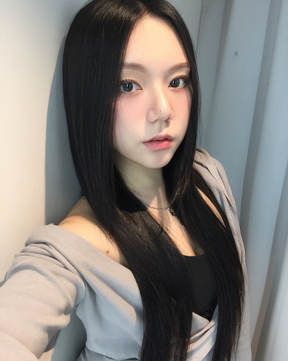 장당 500원
.
.
.
#leey #셀카 #셀피 #서울 #보헤미안서울 #가을룩 #가을코디 #롱치마코디 #부츠코디 #서울가볼만한곳 #서울데이트 #니트추천 #가방추천 #가방꾸미기 #서울카페 #카페추천 #셀카 #디카 #팝업 #니트코디 #네일아트