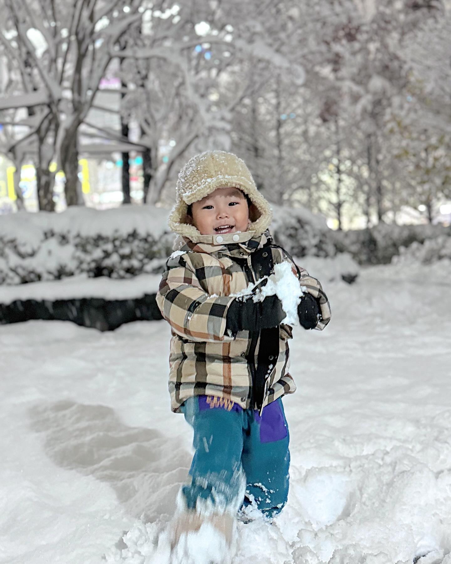 적당하게 눈이 또 내렸으면❄️

-

#snowday