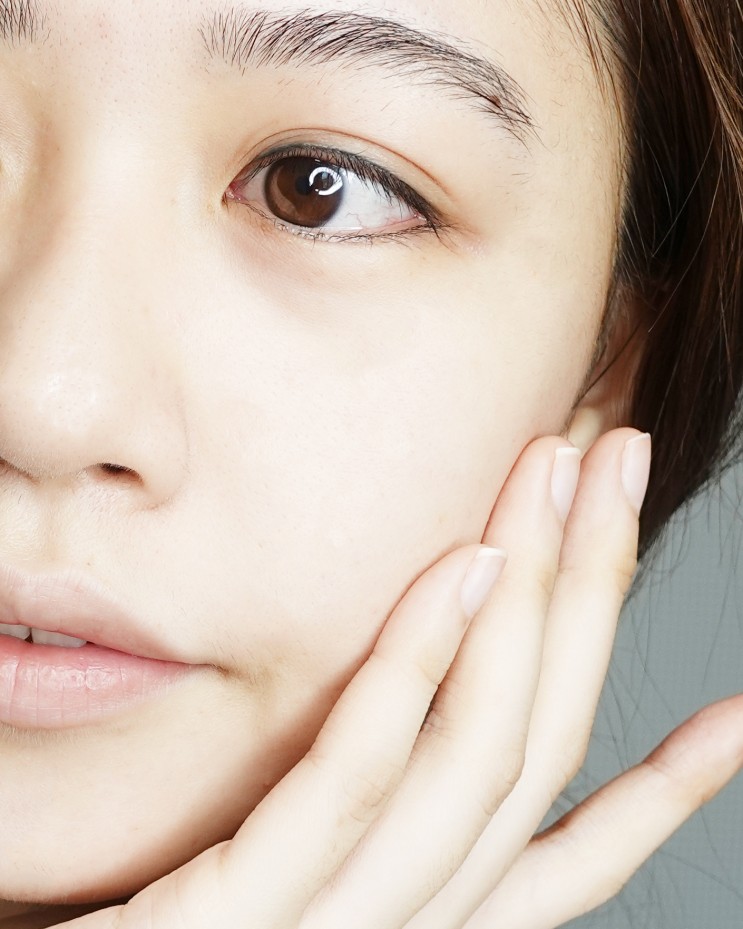 약산성토너 AN: 보습토너로 순하게 흡토해요