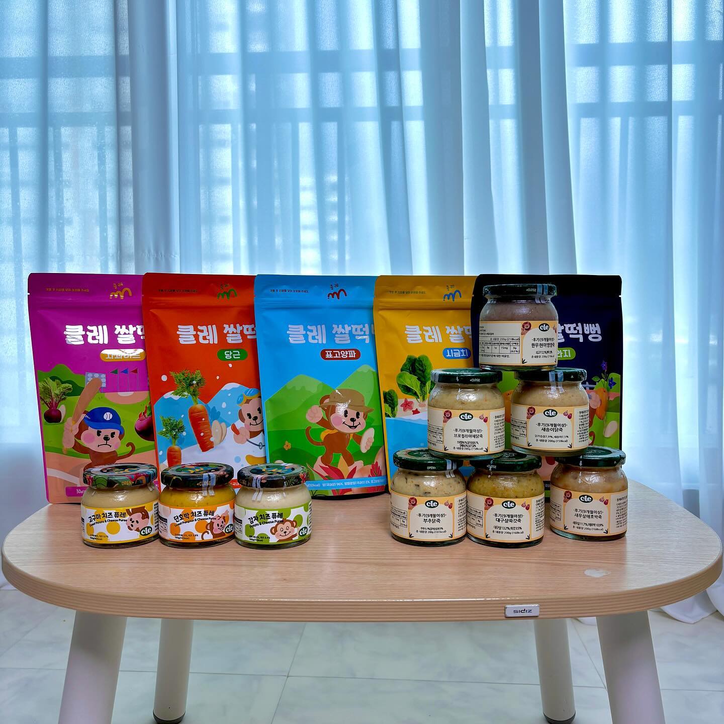 #협찬 x #맘케터5기
⠀
⠀
✿  치즈퓨레3종,클레 쌀떡뻥5종 이번에 
체험하게 되었는데요!💛💙
평소에 퓨레,떡뻥 없이 못사는 우리 쪼꼬미
먹성이 좋은 아이라 한번 먹을때 엄청 먹는
간식 걱정없이 휴가때도 먹일수 있을거 같아요!ෆ⃛ ෆ⃛ 
⠀
⠀
⠀⠀⠀
✿치즈퓨레 3종
✔고구마치즈
✔감자치즈
✔단호박치즈
⠀
✿클레 쌀떡뻥 5종
✔사과비트
✔배도라지
✔시금치
✔표고양파
✔당근
⠀
⠀

✿치즈 퓨레는 7개월 이상 권장 드립니다.
⠀
⠀

❥ᵀᴴᴬᴺᴷ ᵞᴼᵁ foodcare_cle 

#푸드케어클레 #이유식 #중기이유식 #후기이유식 #유아식 #클레이유식카페 #아기퓨레 #초기이유식 #푸드케어 #푸드케어 #시판이유식 #육아 #시판이유시기 #이유식체험 #유아식체험 #아기간식 #칼슘젤리 #아기칼슘