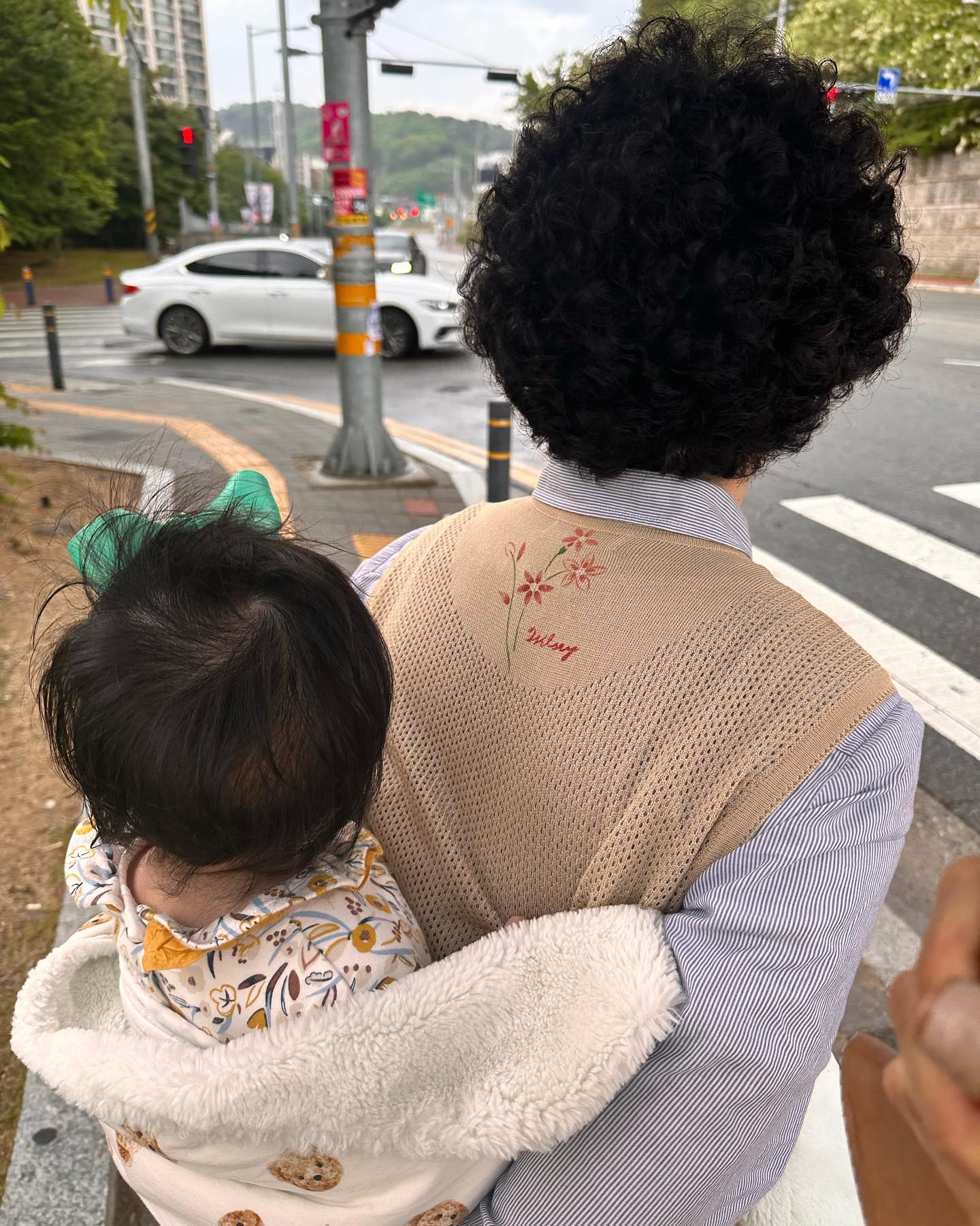 외할머니 오신 날🫶
포대기로 첫 어부바 해본 #엘쀼👼