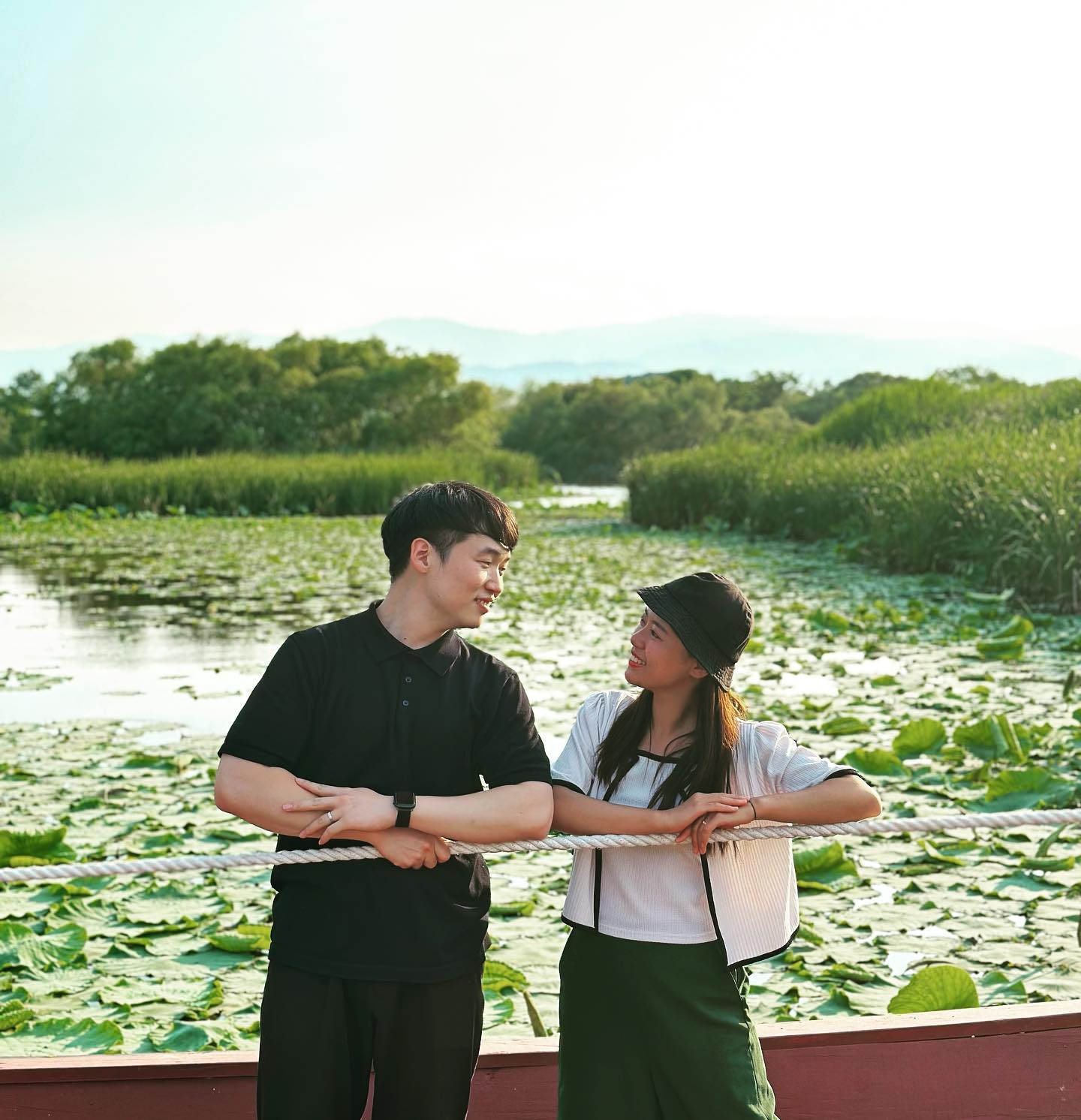 3년 전에 가족들과 왔던 곳🏞️

이번엔 오빠도 같이👩‍❤️‍👨🫶

#데이트 #강릉여행 #경포호수