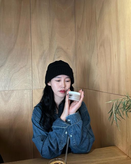@silent__quiet on Instagram: "#광고 @helloproject__official 라이프 스타일 브랜드 헬로 프로젝트의 에어캔들 탈취제 태우지 않고 그대로, 뚜껑만 열어주면 냄새는 없어지고 향기만 남아요! 불쾌한 냄새