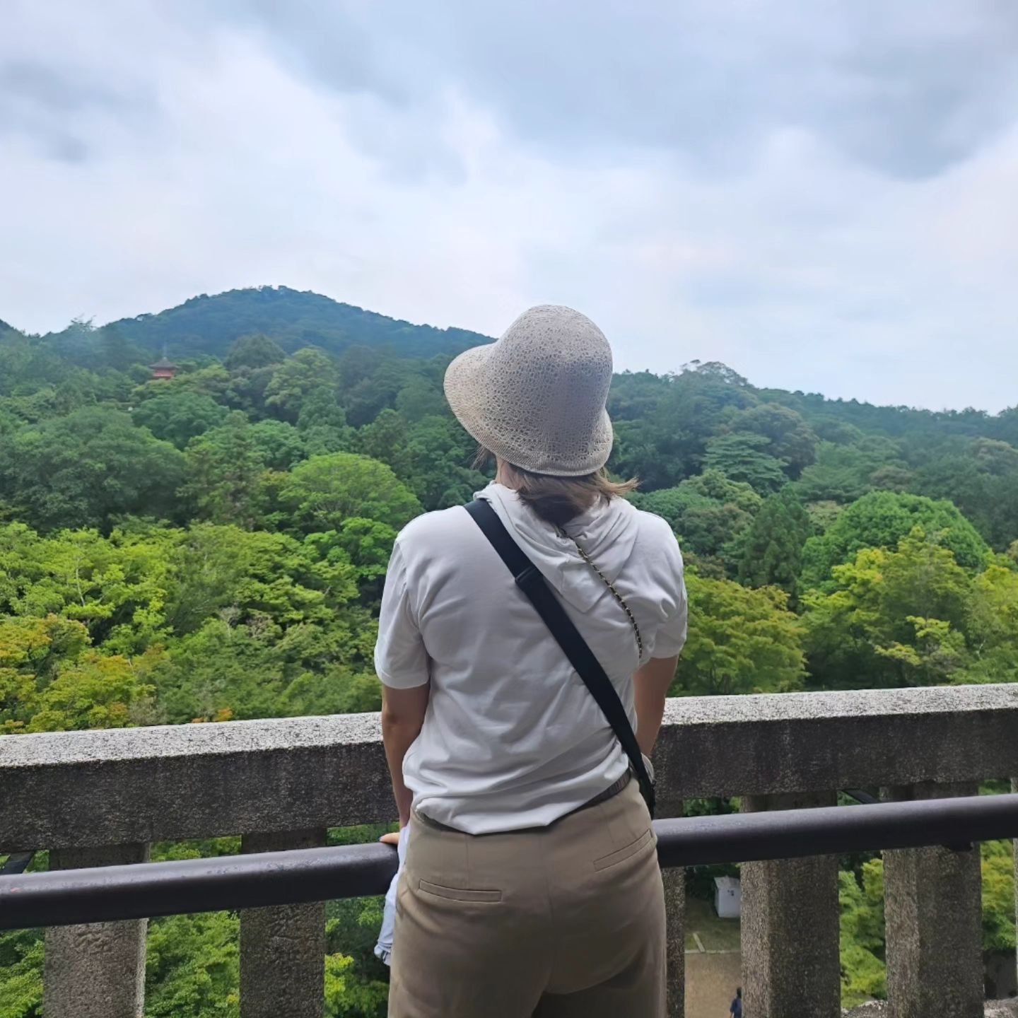 #일본여행 #오사카여행 

인생샷은 없어도 인생힐링은 톡톡하게 하고 온 길

쉼표의 중요성을 느끼고 온 시간이었다.