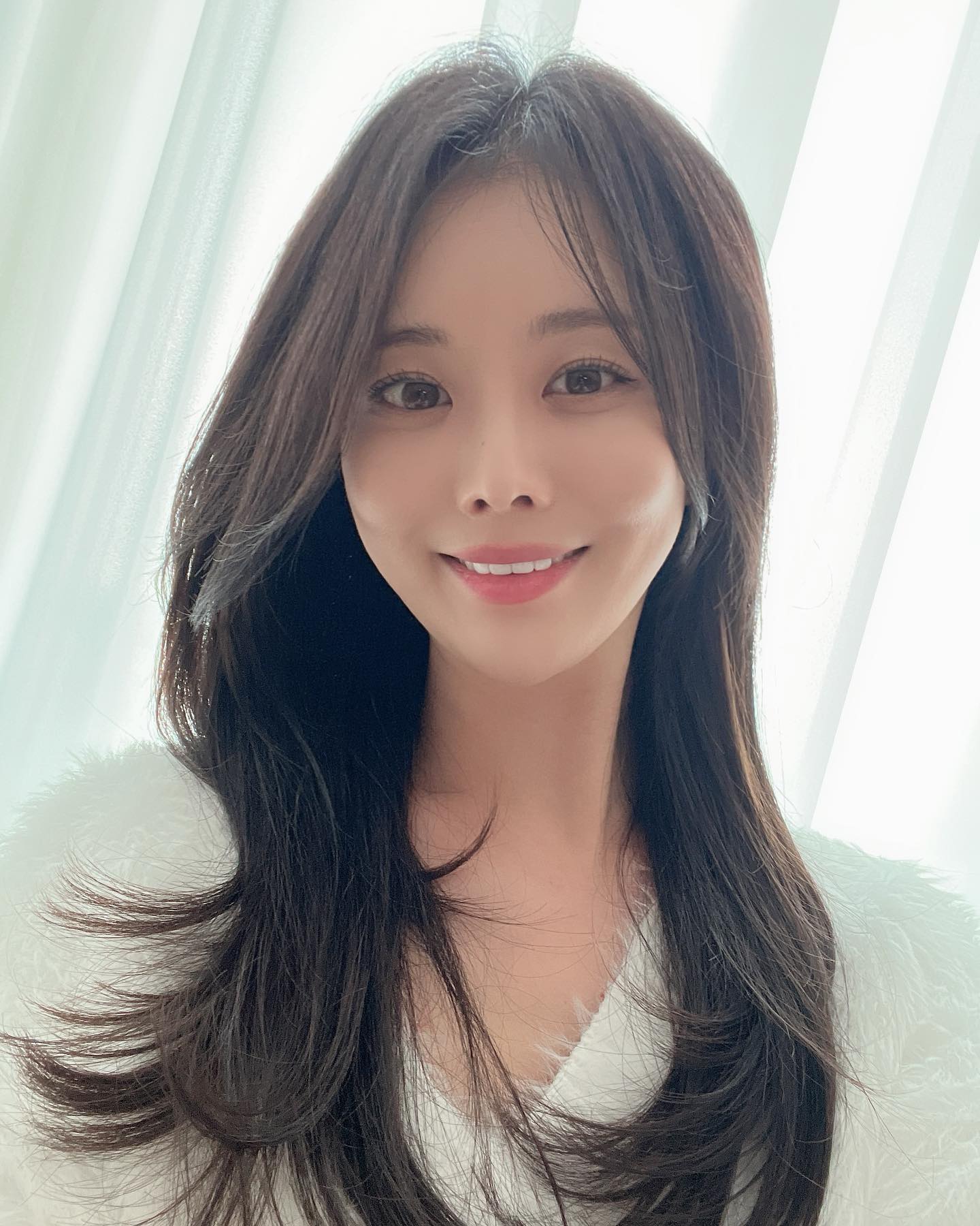 새해첫주가 벌써 지나가고
또다시월요일이라니🐤
힘나는 하루되기를.!!❣️

#우리집셀카존
