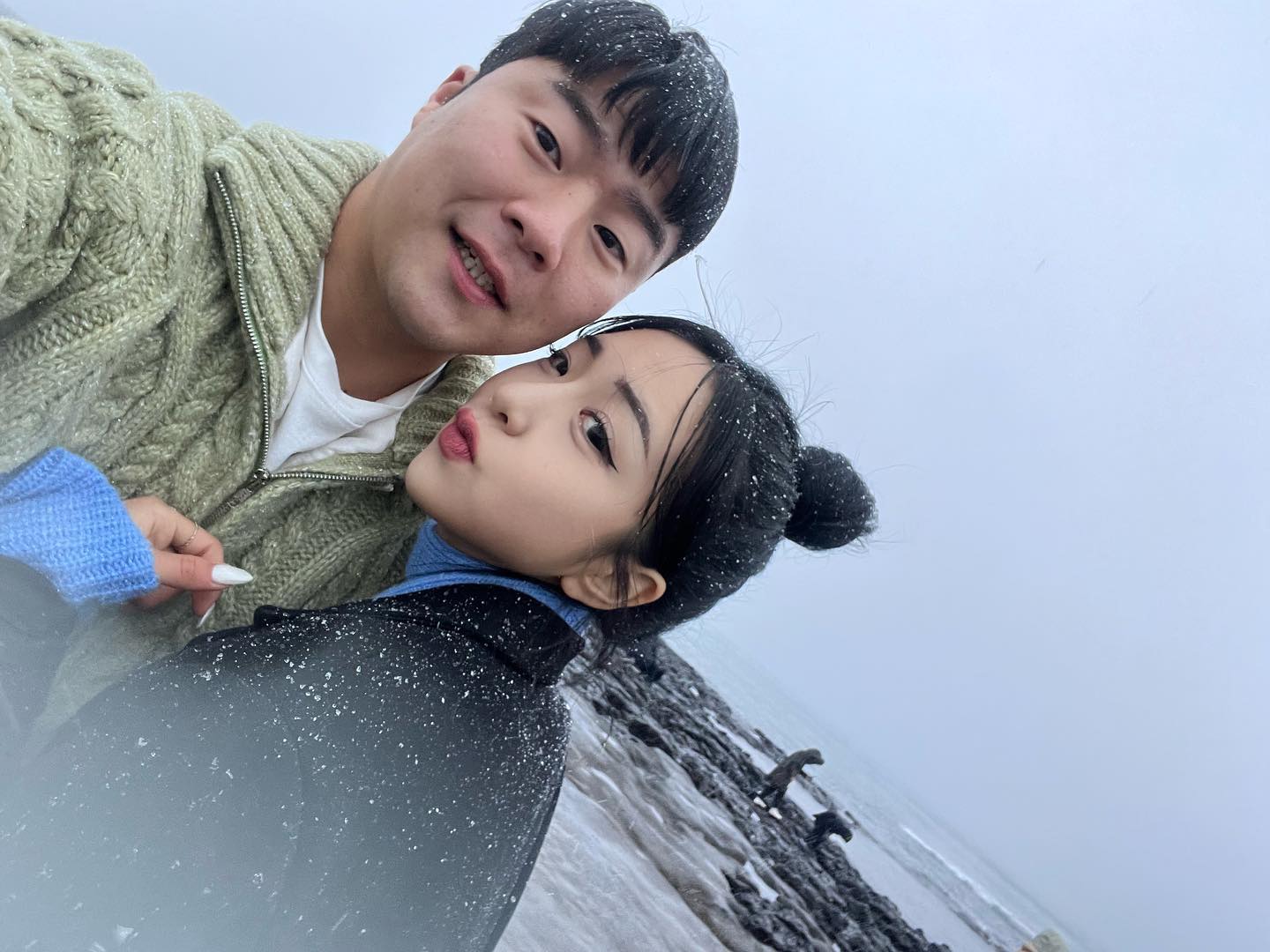 🌨️🌊🤍🥶
