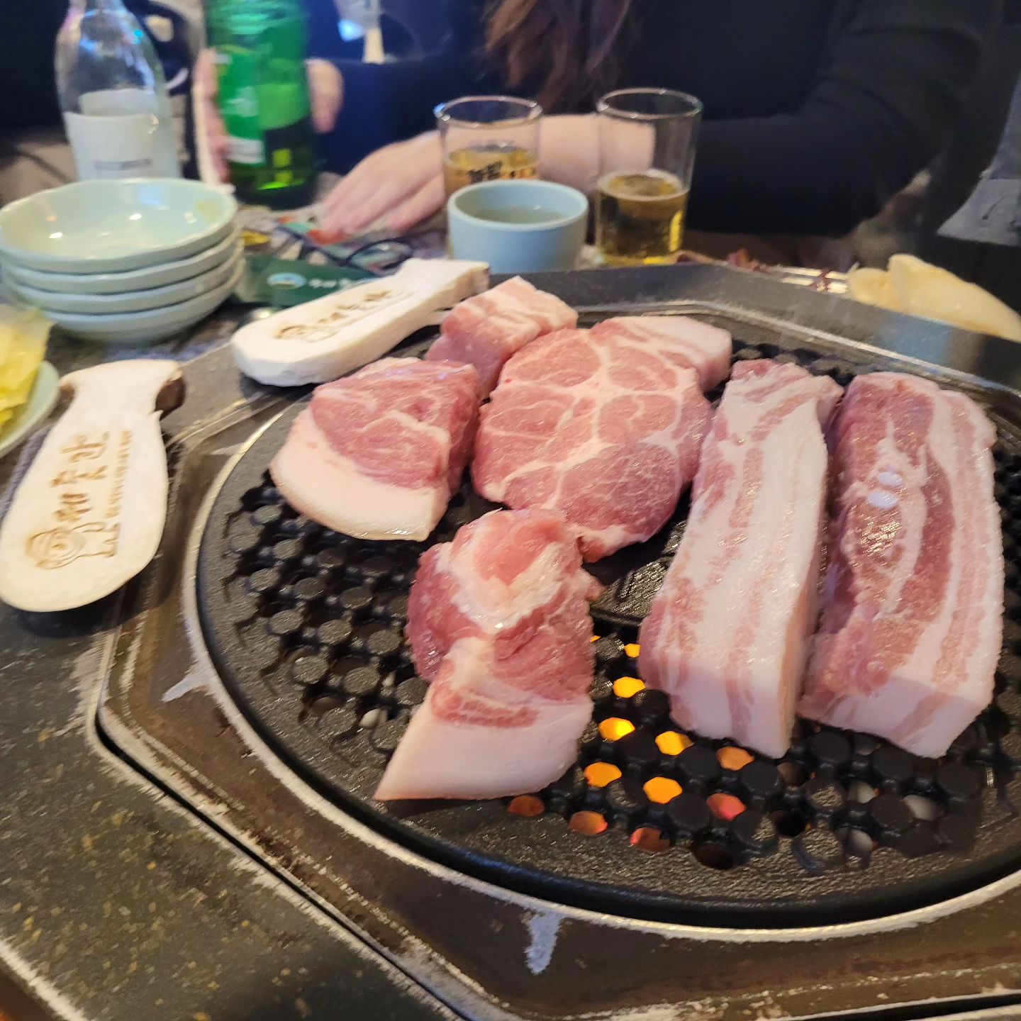 클라이밍하고 고기 조지기!!! 
#제줏간수원인계점  #수원인계동맛집 #수원삼겹살맛집 #인계동맛집 #인계동회식 #인계동삼겹살 #수원고짓집