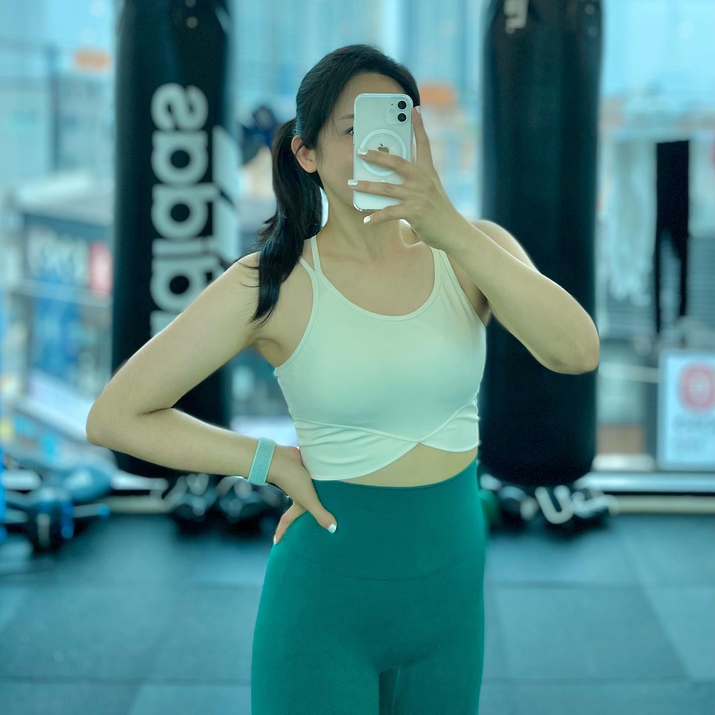 근생성중🏋🏻‍♀️ 겨울엔 스파링🥊
새해엔 바프고?
+
ssg_ppak 운동계정 키우고 있으므니다