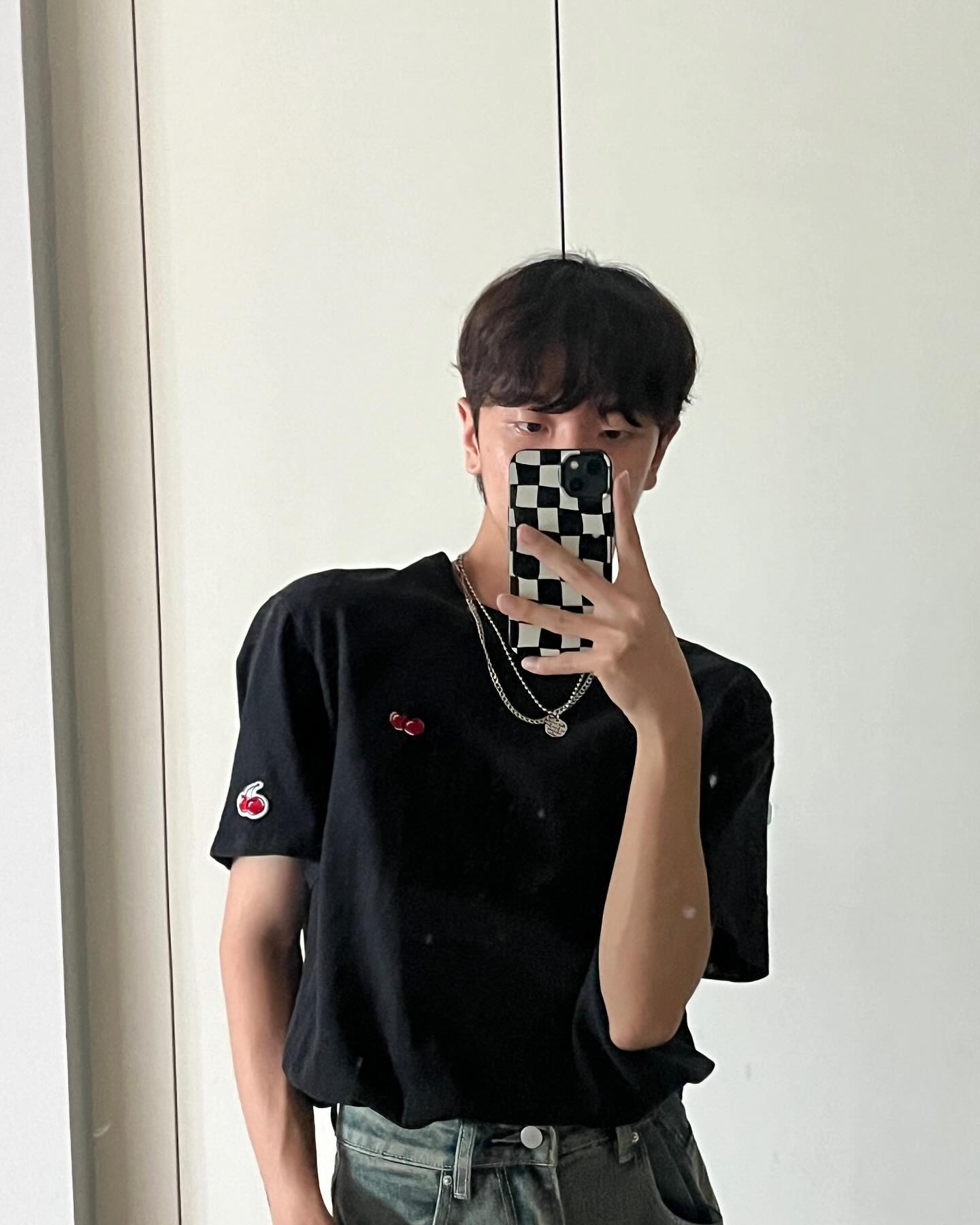 키르시🍒
.
.
#키르시 #🍒 #파마 #남자파마 #에이치플레이스송파헬리오시티점 #패션 #잠실 #패션스타그램 #좋반 #좋아요반사 #맞팔해요 #태그귀찮아요