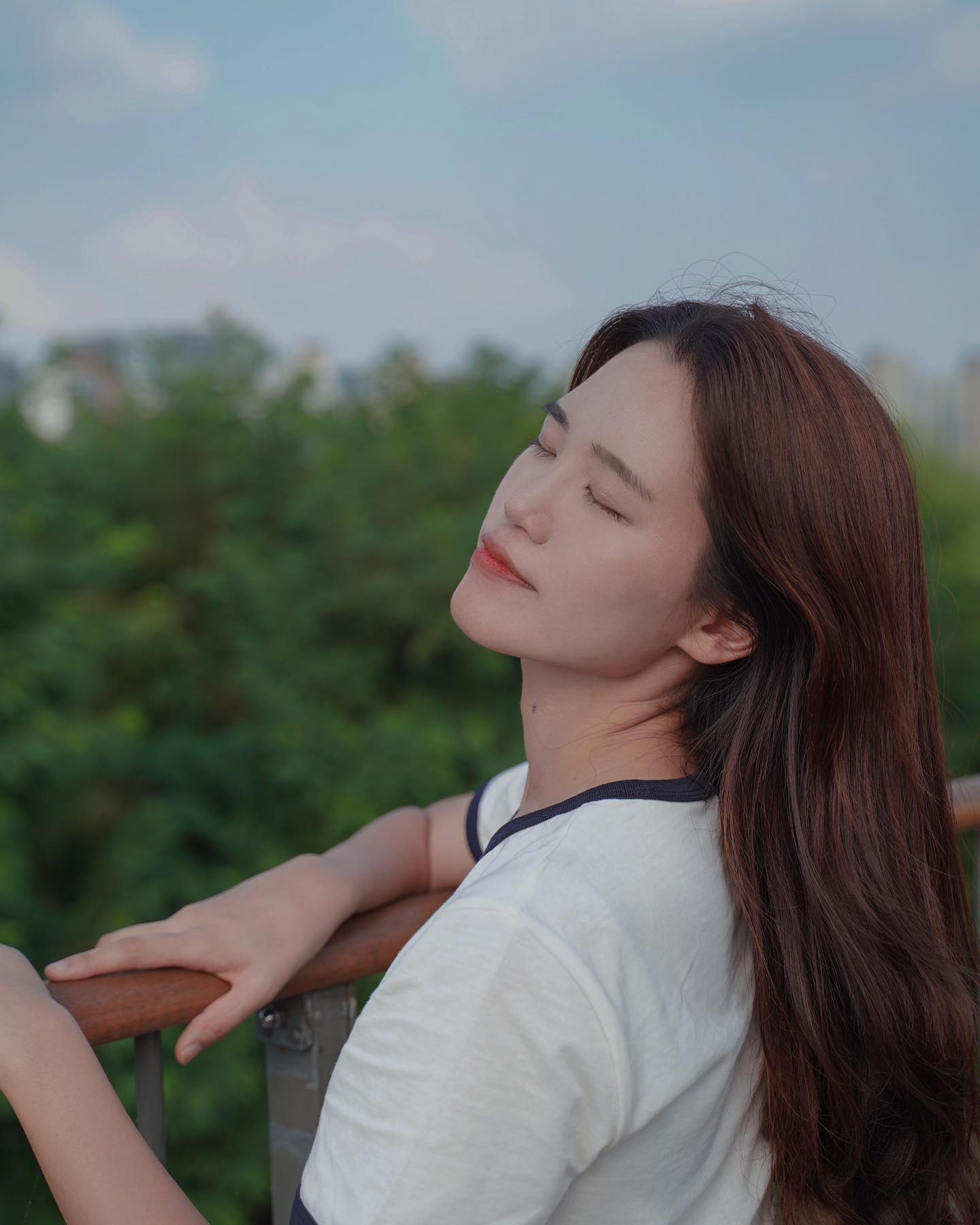냄세 맡는중 👃
.
.
giving_jijimi_