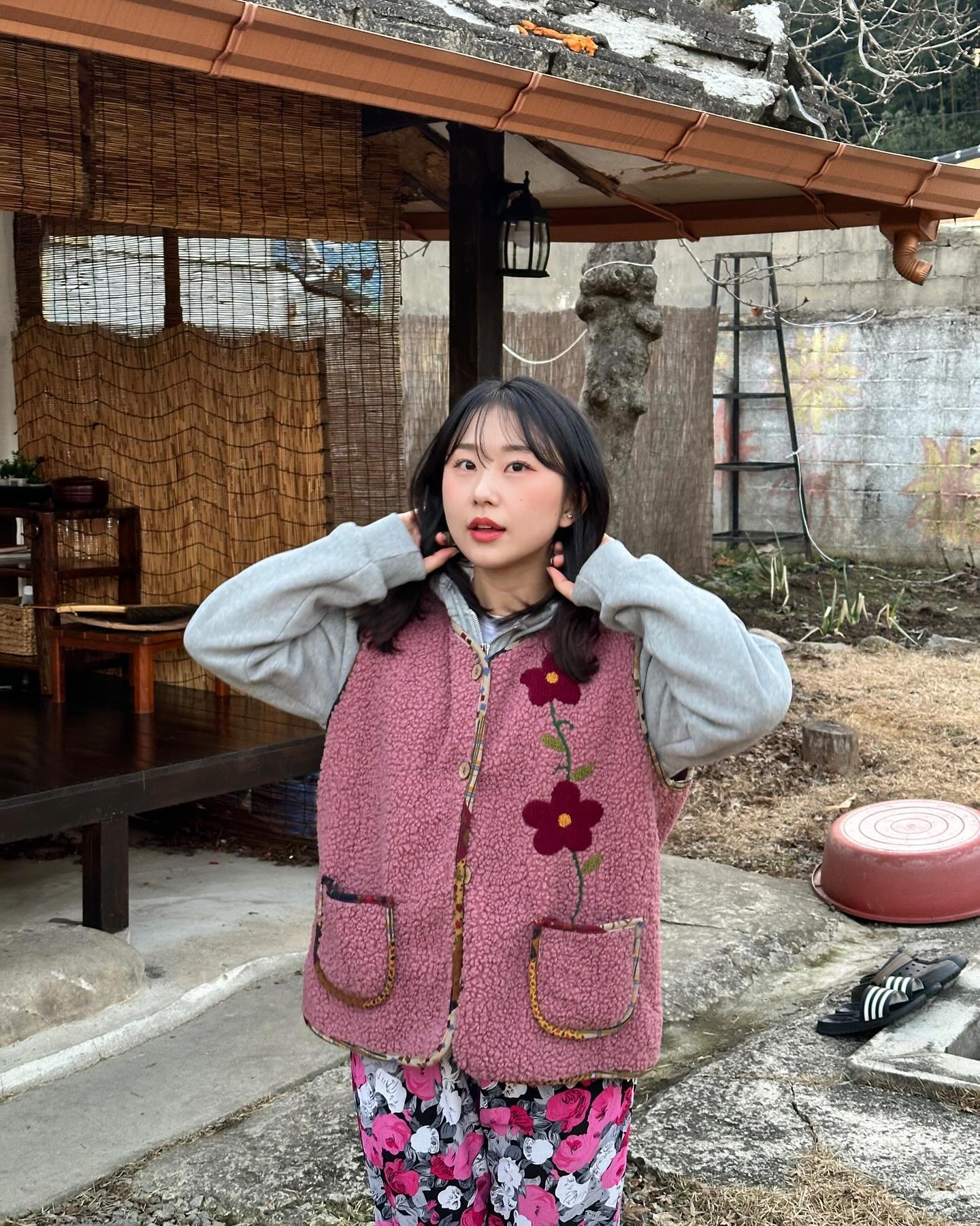 잘 놀다갑니데이( ◡̀_◡́)ᕤ