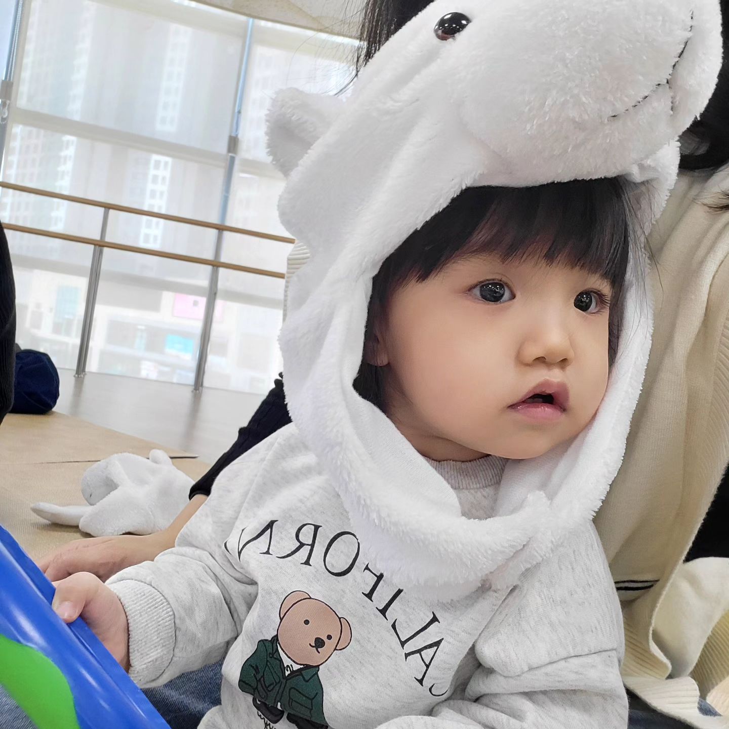 안녕하곰😶‍🌫️
나는 백곰이곰 😶‍🌫️

#설아스타그램 
#육아스타그램 
#19개월아기