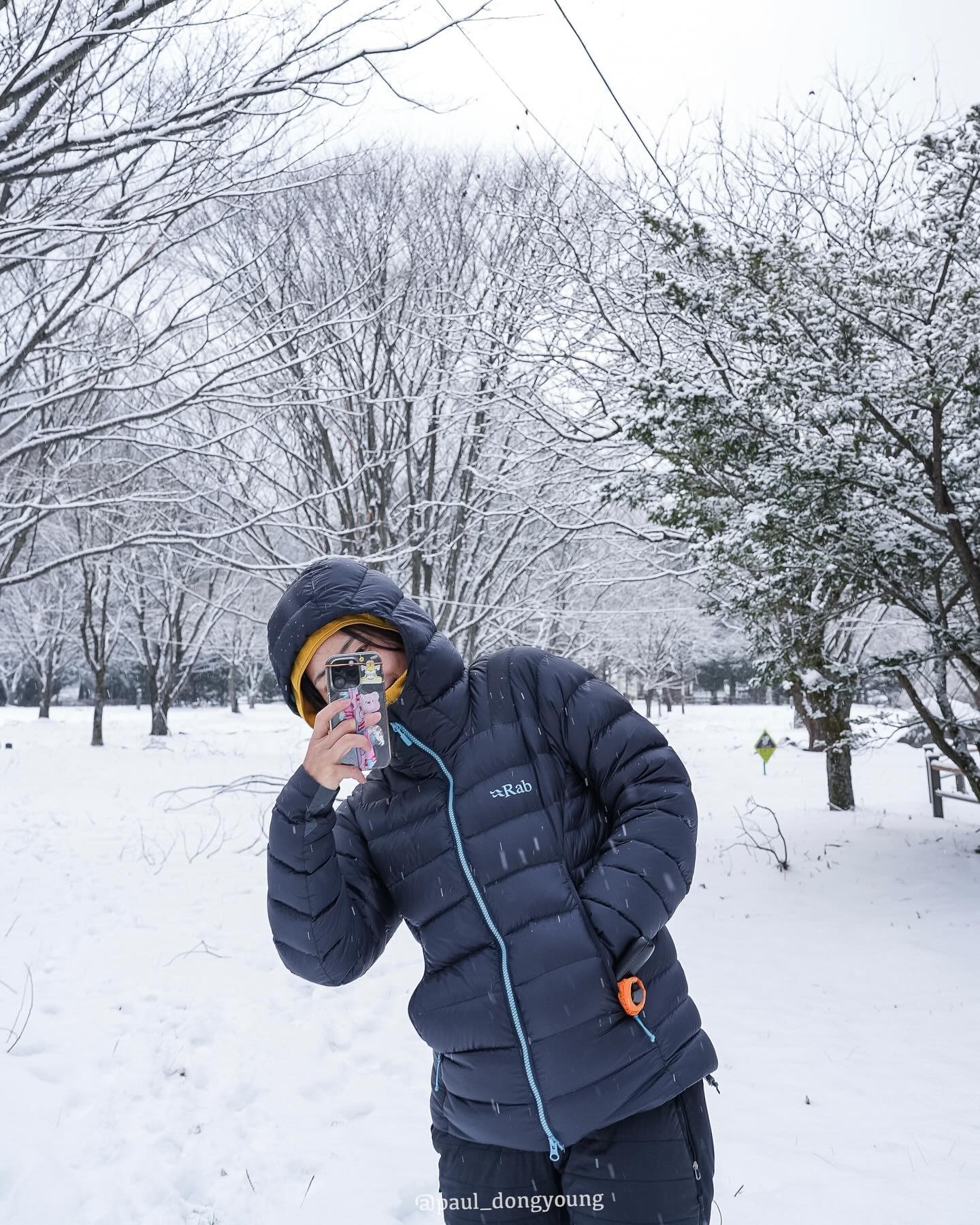 #눈꽃산행 

지난 크리스마스 덕유산🎄
소니 입문자께서 찍어준
고마운 사진들 🥰

📸 paul_dongyoung