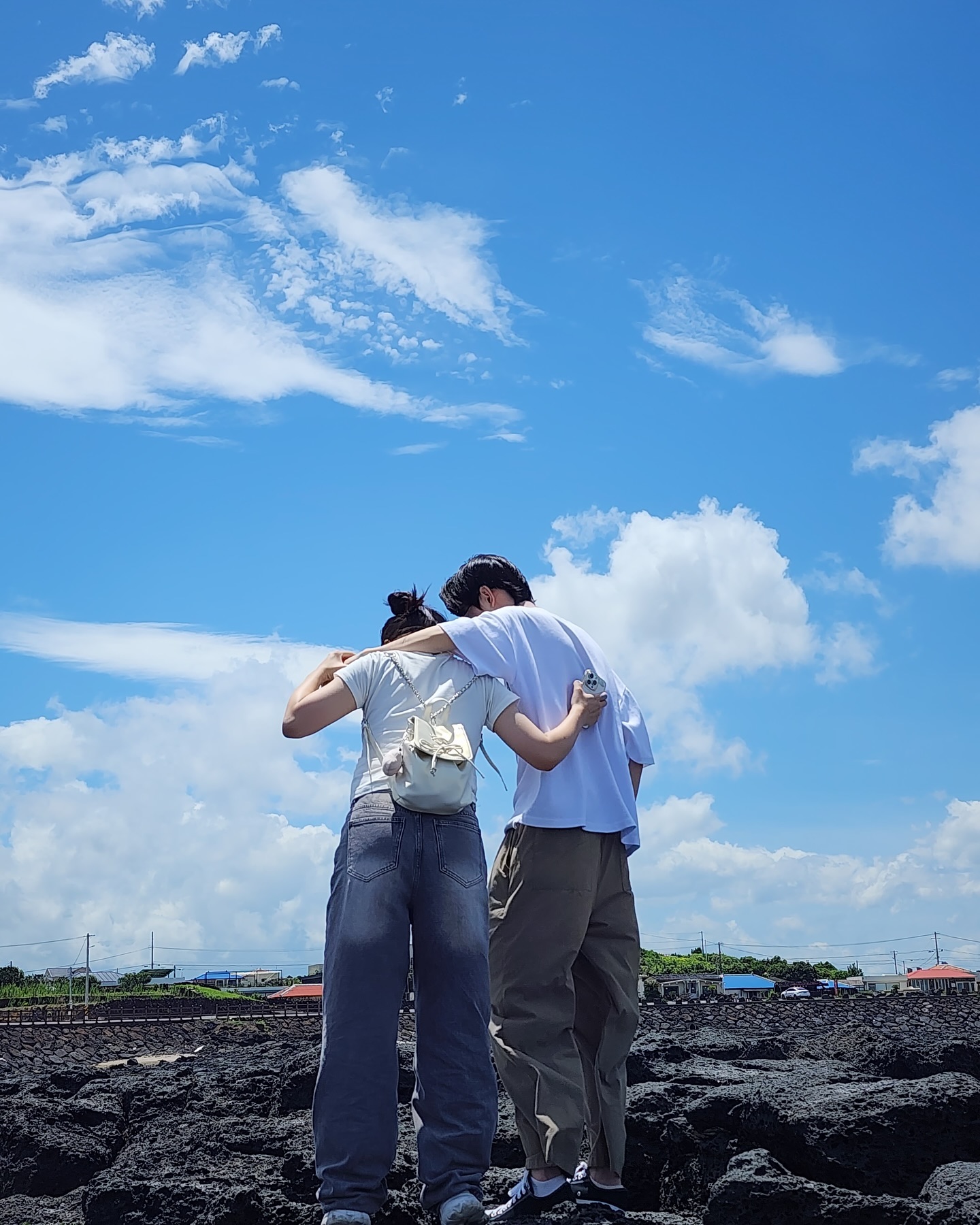 무슨 일본 청춘 영화 포스터 같은 날씨🌳🌤️