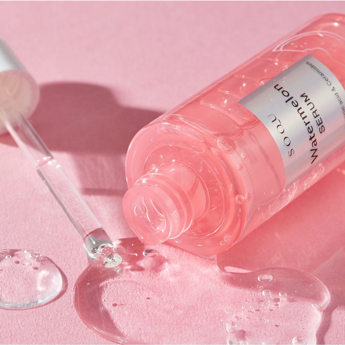 soqu_official

SOQU Watermelon🍉
Serum features a hydrating gel
texture that provides an instant cooling sensation upon contact.

It absorbs quickly without any stickiness, leaving your skin feeling smooth and plump. Each application releases a subtle, refreshing watermelon scent for a delightful experience.

How to Use:
After applying toner, dispense an appropriate amount of serum and spread evenly across your face. Gently pat with your fingertips for better absorption.

• Tip
If your skin tends to be dry, apply an extra layer of serum across your entire face and gently pat it in for enhanced hydration.

#skincarelove #cosmeticdoctor #revital #beautytutorial
#hypoallergenic #beautysolution