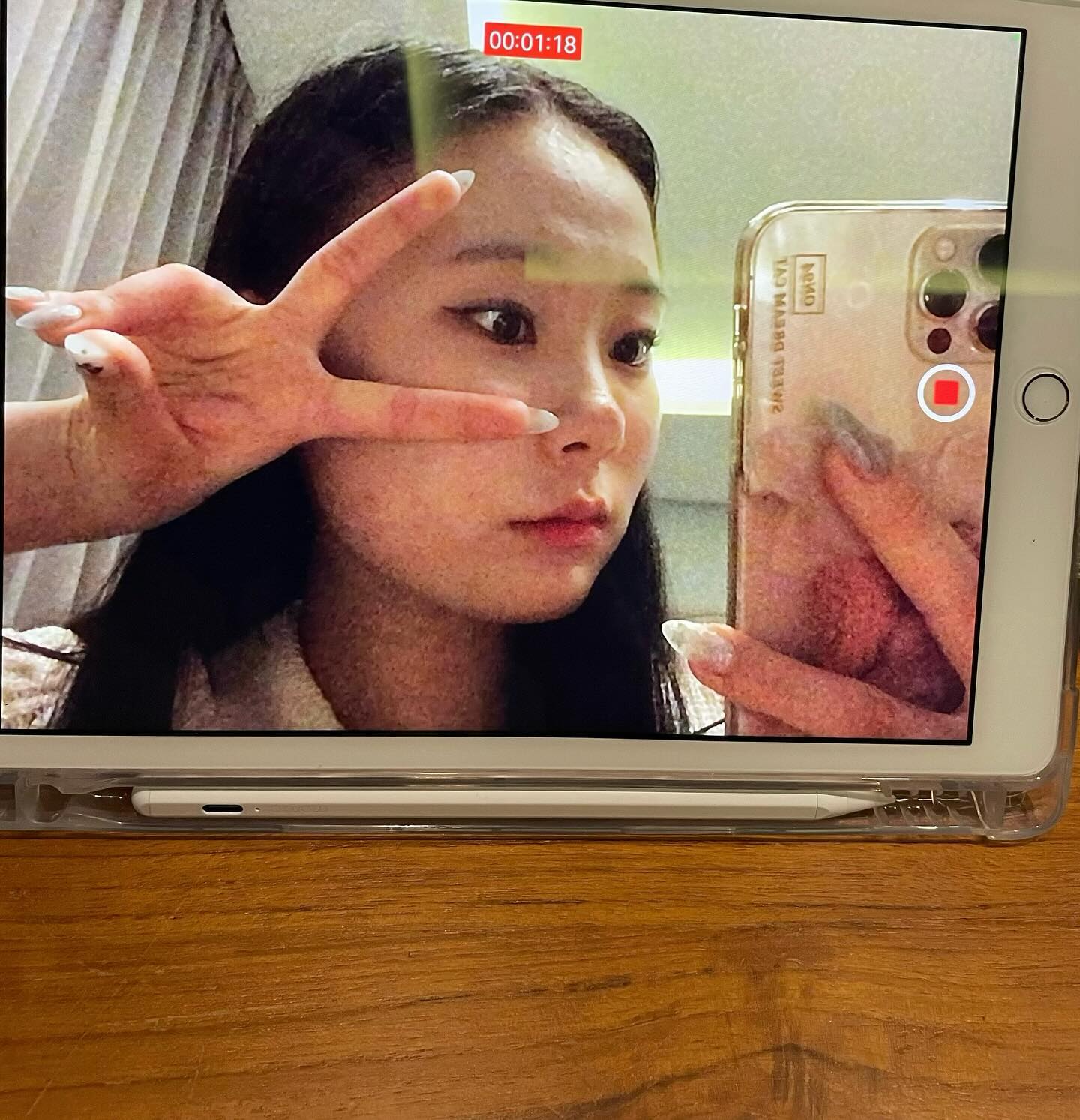🪞🫶.
.
.
.
.
.
.
.
#07 #07년생 #여고딩 #고등학생 #고딩스타그램 #학생 #거울샷